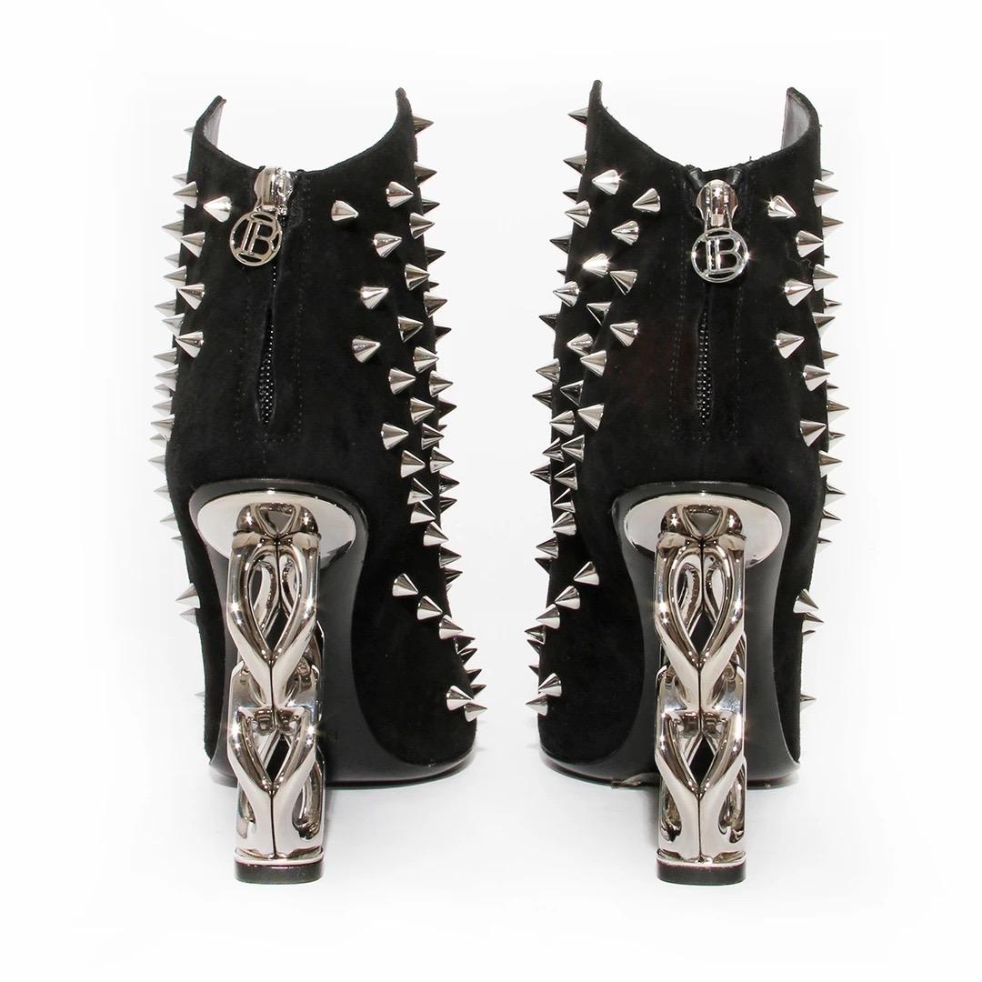 Balmain Studded Bootie FW2019 In Good Condition In Los Angeles, CA