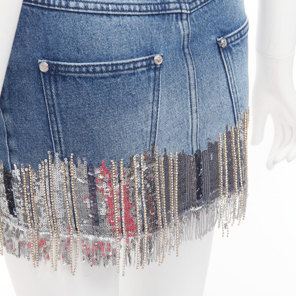 BALMAIN washed blue denim silver crystal sequins fringe mini skirt FR34 XS
Reference: AAWC/A00850
Brand: Balmain
Designer: Olivier Rousteing
Material: Denim
Color: Blue, Silver
Pattern: Solid
Closure: Zip Fly
Made in: Italy

CONDITION:
Condition: