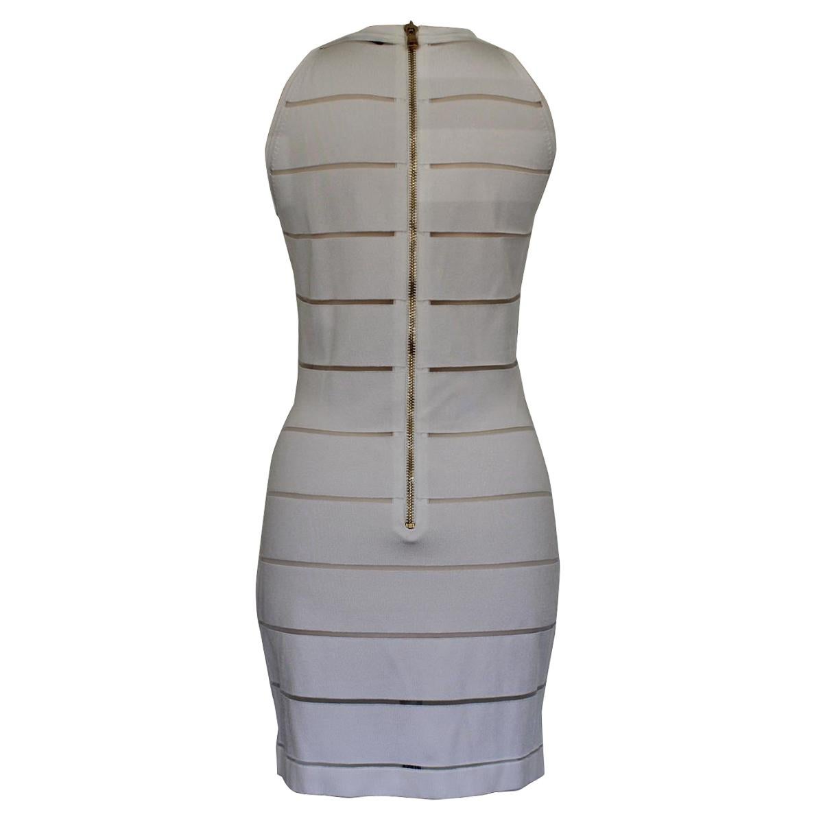 Beautiful Balmain dress
Viscose (88%) Lycra
White color
Sleeveless
Zip on the back
Total length cm 80 (31.4 inches)
Worldwide express shipping included in the price !