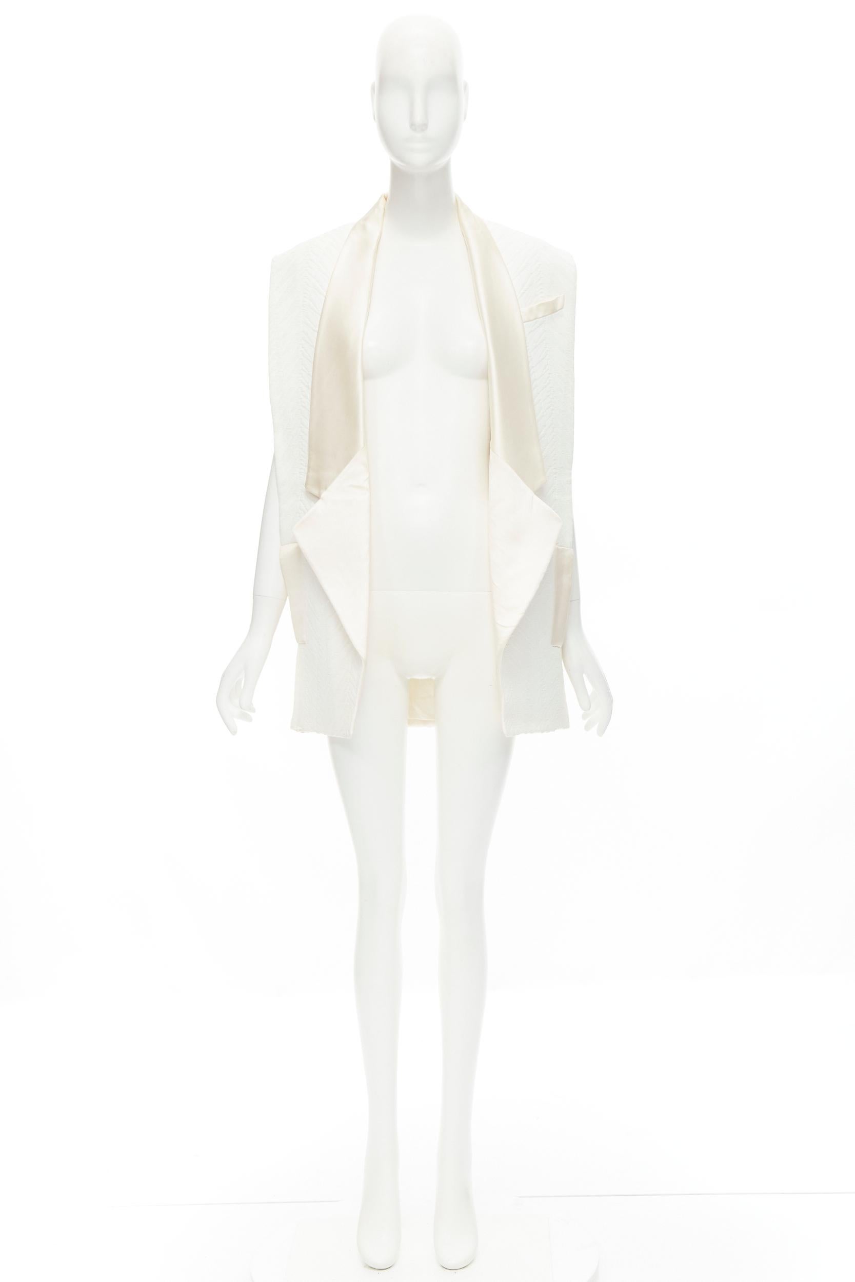 BALMAIN white geometric jacquard wide silk collar boxy vest jacket FR34 XS 1