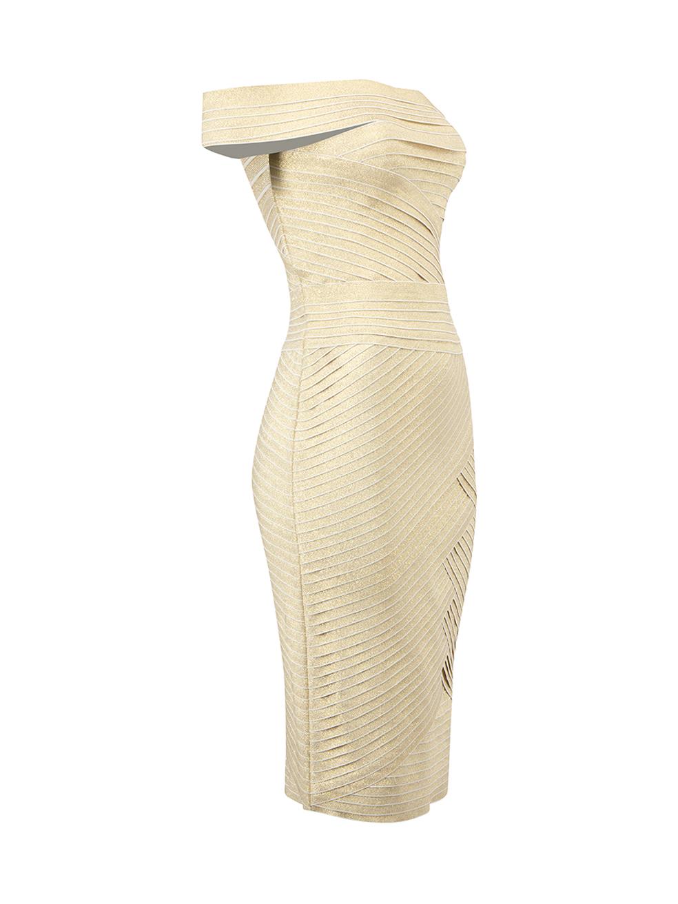 CONDITION is Very good. Minimal wear to dress is evident. Minimal wear to the interior of the dress where some marks can be seen on this used Pierre Balmain designer resale item. 
 
 Details
  Gold
 Polyester
 Mini dress
 Bandage bodycon fit
 Off