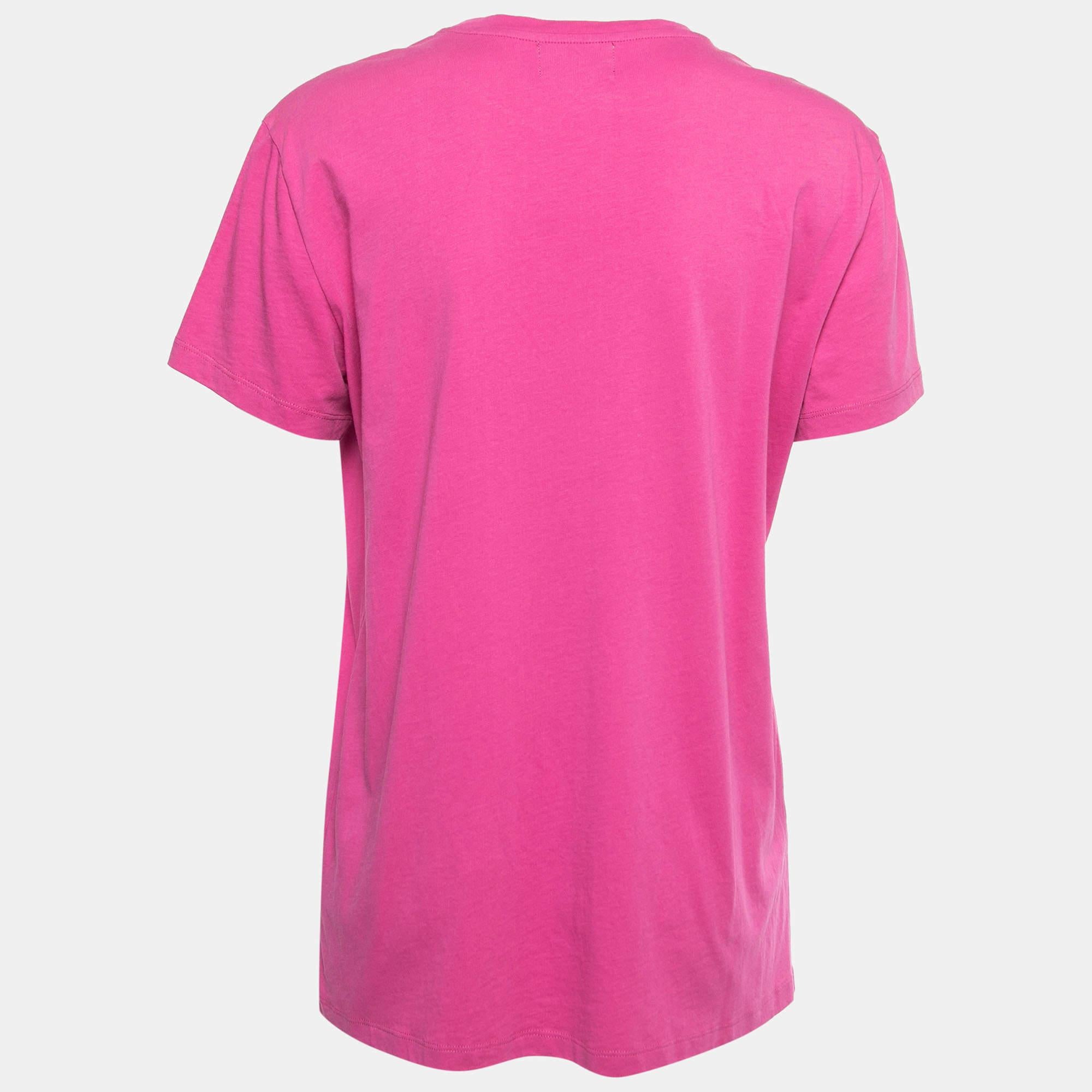 A perfect combination of comfort luxury and style this Balmain X Beyonce t shirt is a must have piece Made from quality materials the creation can be styled with denim pants and sneakers for a cool look.
