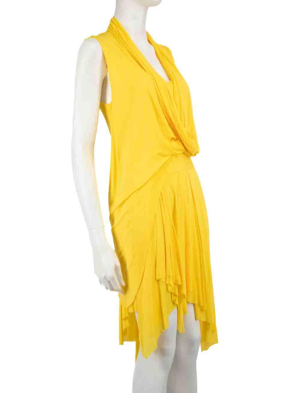CONDITION is Very good. Hardly any visible wear to dress is evident on this used Balmain designer resale item.
 
 Details
 Yellow
 Viscose
 Mini dress
 Drape accent
 Scoop neckline
 Stretchy
 Side zip closure
 
 
 Made in France
 
 Composition
 100%