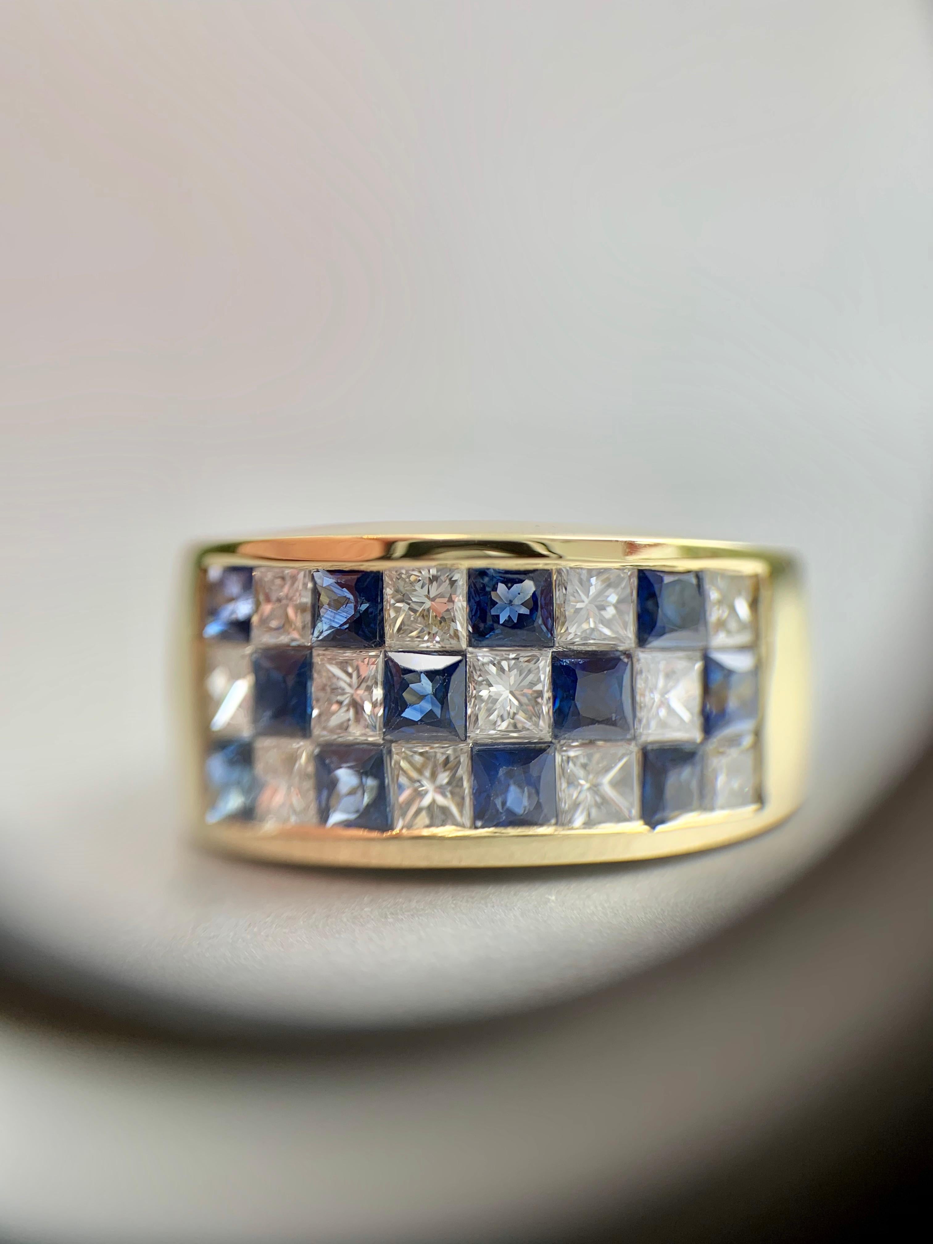 Balogh 18 Karat Diamond and Blue Sapphire Checkerboard Ring For Sale 3
