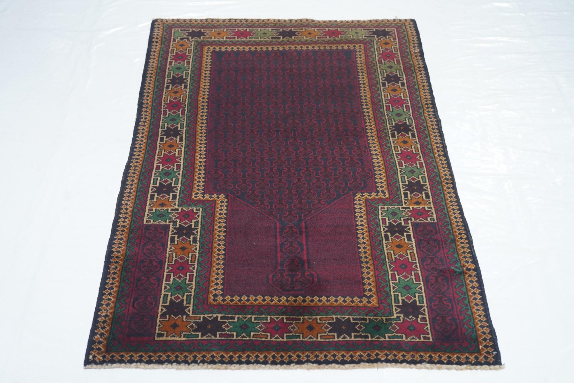 Vintage Balouch Rug 2'9'' x 4'7'' For Sale 1