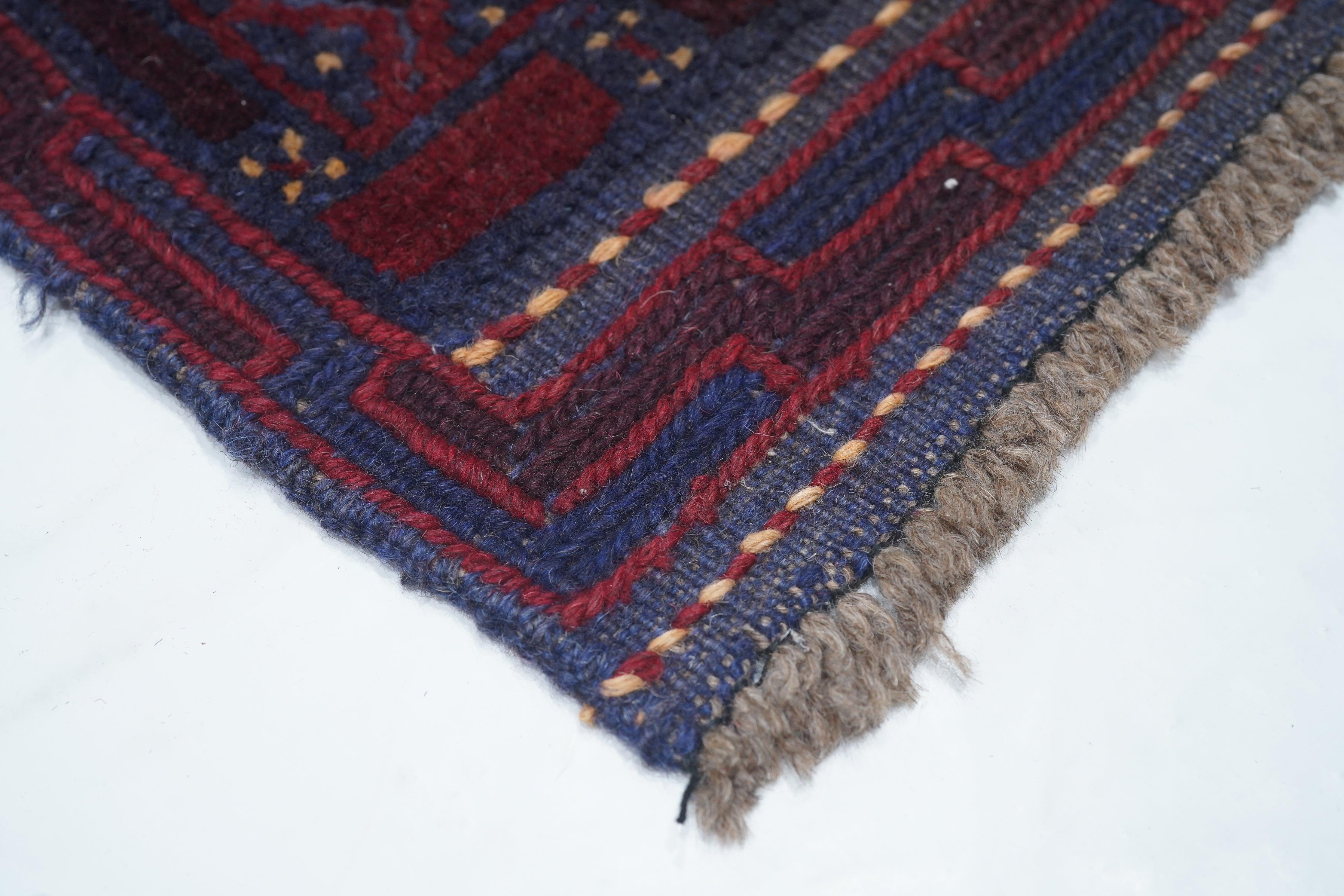 Persiano Balouch Runner 2'4'' x 8'3'' in vendita