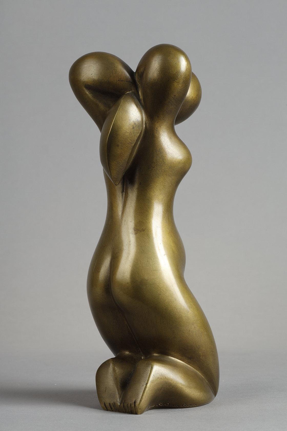 Nude kneeling - Gold Figurative Sculpture by Baltasar Lobo