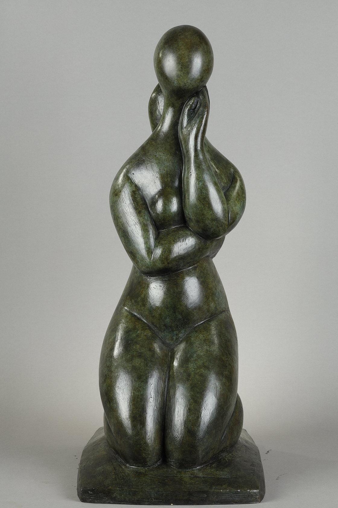 Nude Sculpture di Baltasar Lobo - Pensive à genoux
