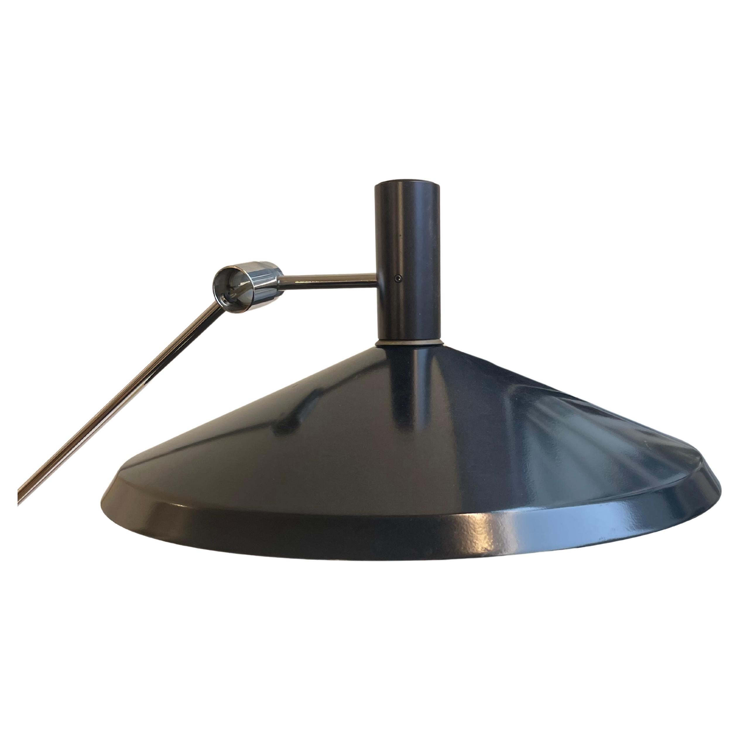 Lámpara de pie Baltensweiler tipo 600 Metalistería en venta