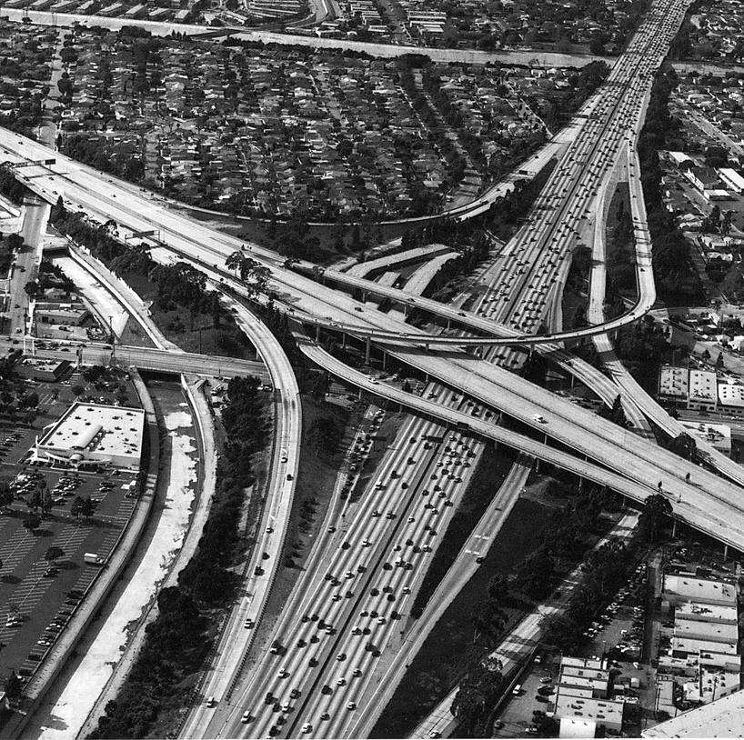 Balthasar BURKHARD (1944–2010, Switzerland)
Los Angeles, 1999
Silver gelatin print on Baryta paper, artist's iron frame
Sheet 127 x 160 cm (50 x 63 in.)
From an edition of 5
Gallery Certificate is provided

Burkhard, who almost always worked in