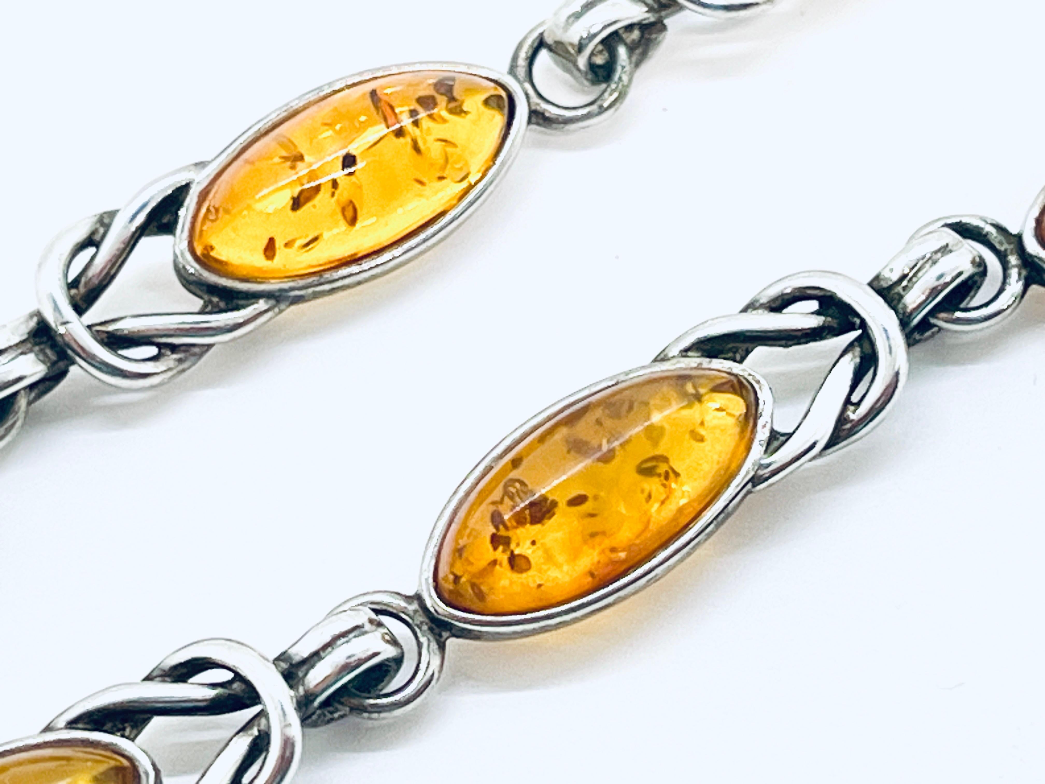Women's Baltic Amber Marquise Cabochon 925 Silver Link Bracelet  For Sale