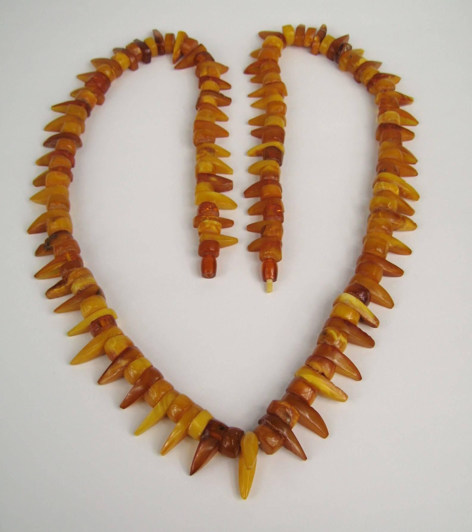 Baltic Honey Amber Tribal Necklace  In Good Condition For Sale In Wallkill, NY