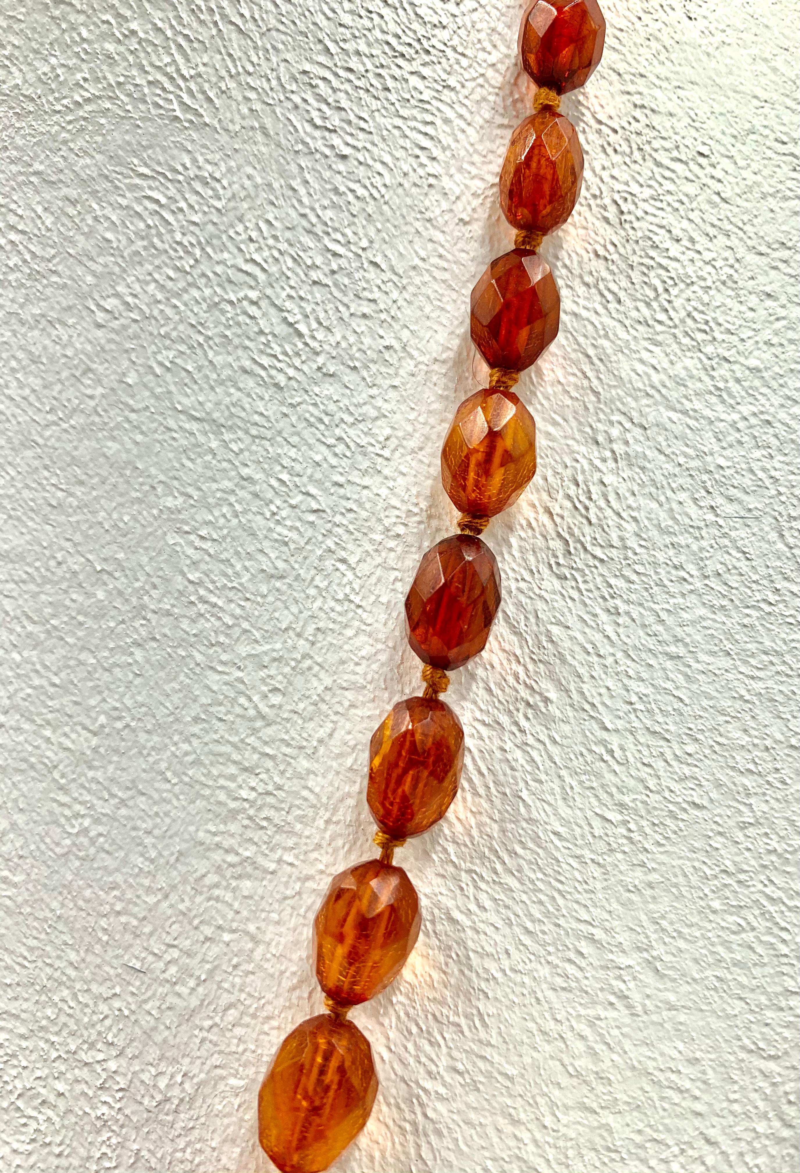 Baltic Honey Colored Amber Necklace, Faceted Cut, Russia, 19th Century In Good Condition In New York, NY