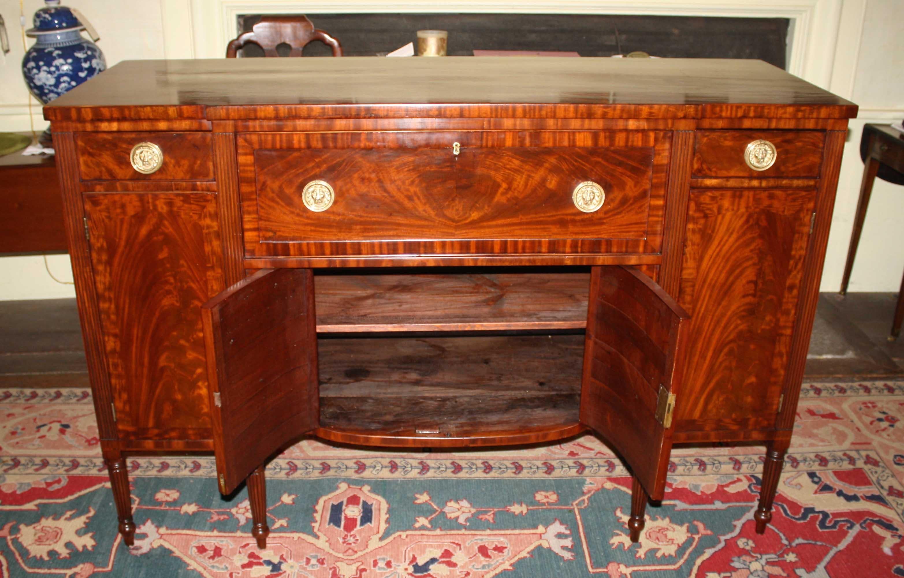 Baltimore Federal Sideboard with 'Butler's Secretary' For Sale 3