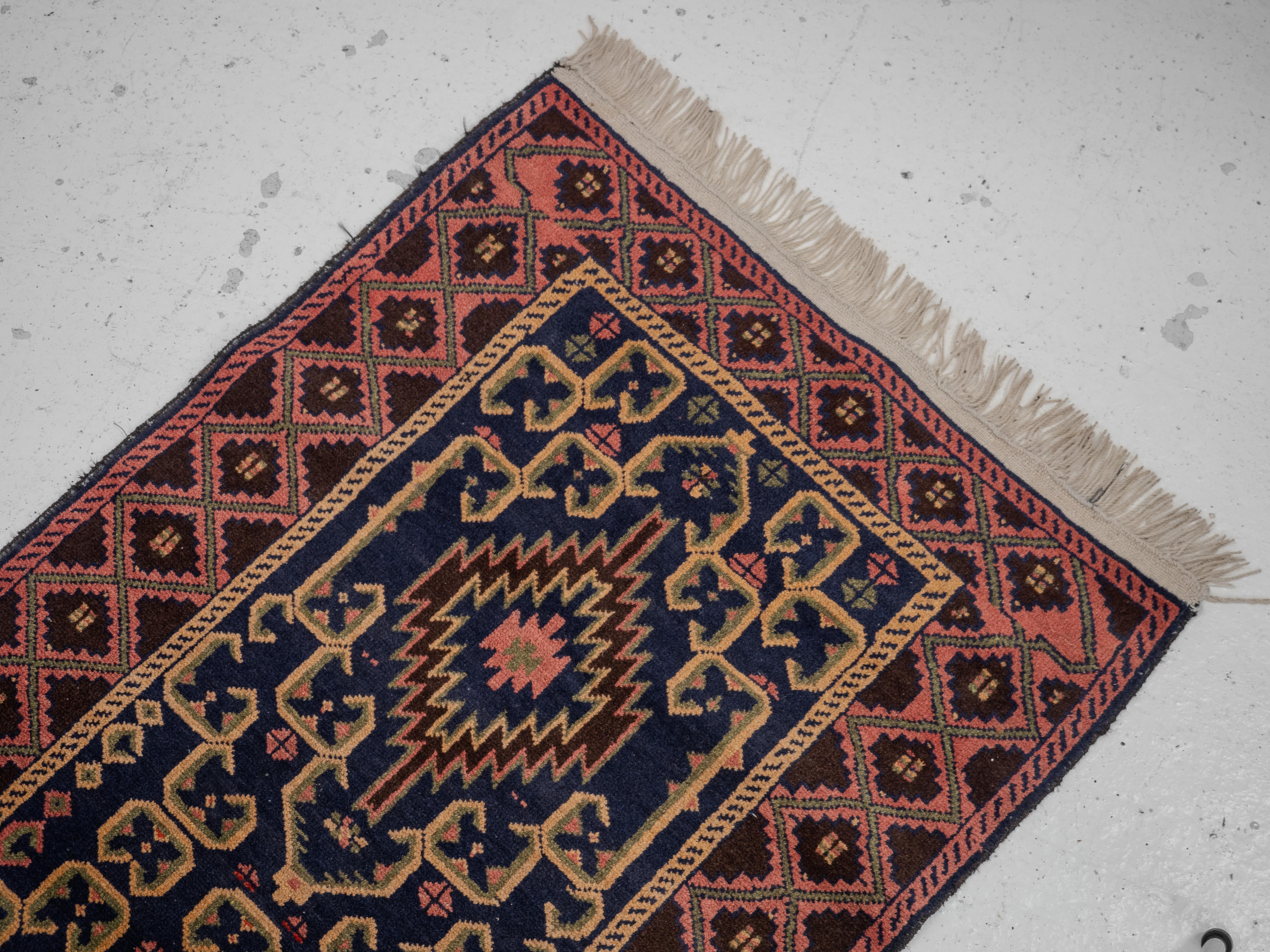 Baluch Afghan Persian Handwoven Rug 211 x 98 cm (Oriental Carpet Balouch) For Sale 2