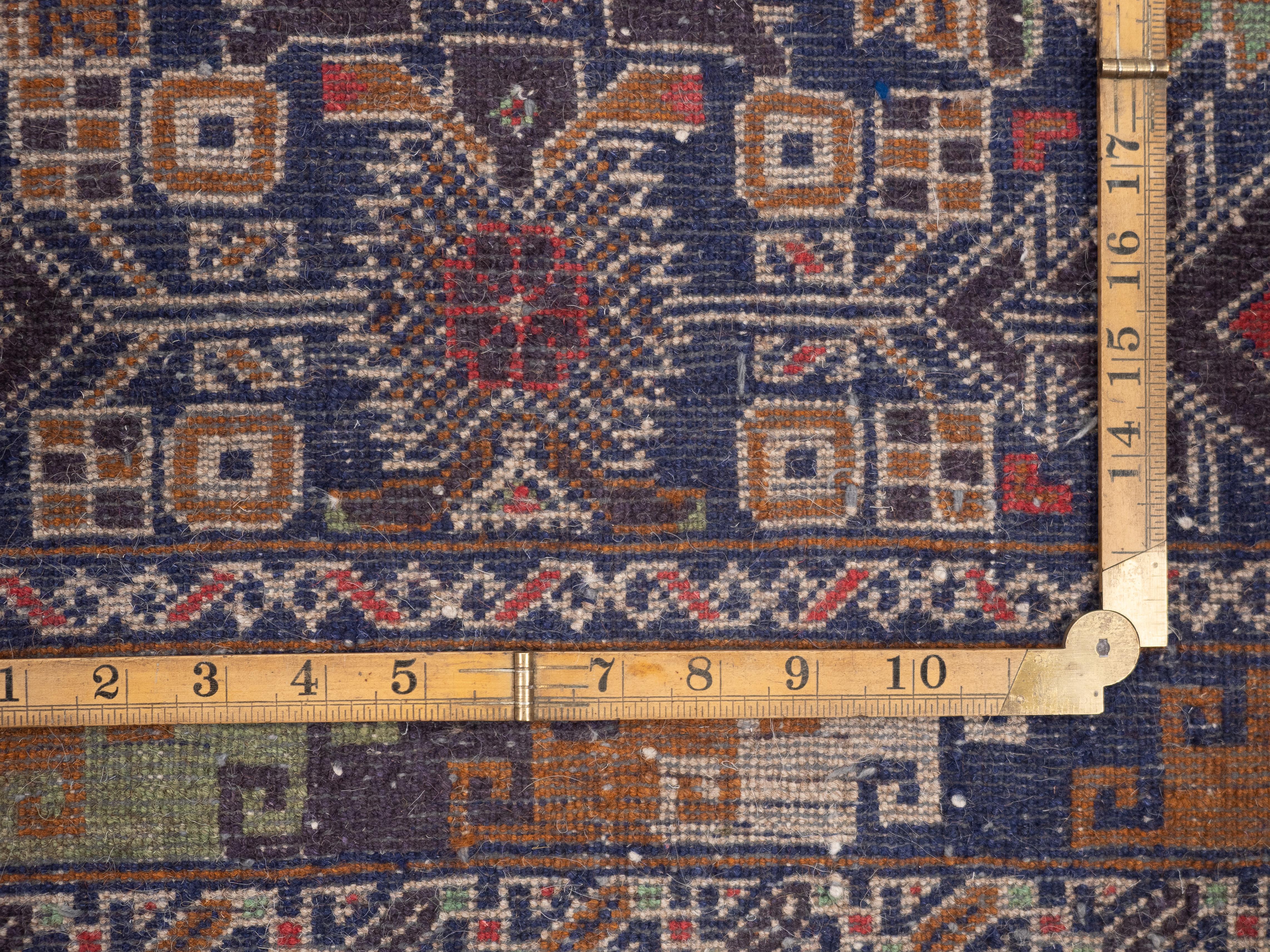 Baluch Afghan Persian Handwoven Rug 229 x 110 cm (Oriental Carpet) en vente 7