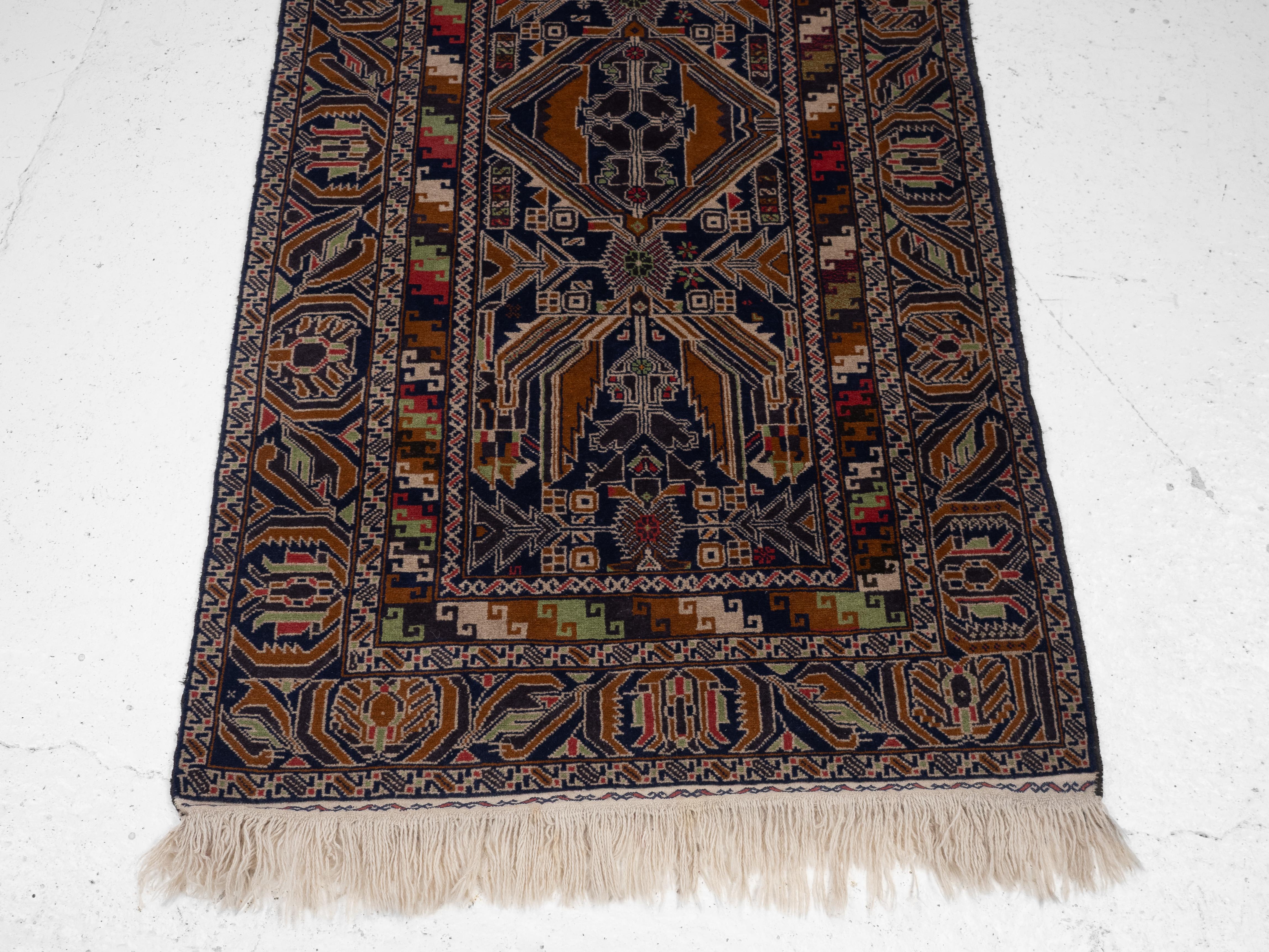 Baluch Afghan Persian Handwoven Rug 229 x 110 cm (Oriental Carpet) Bon état - En vente à Leeds, GB