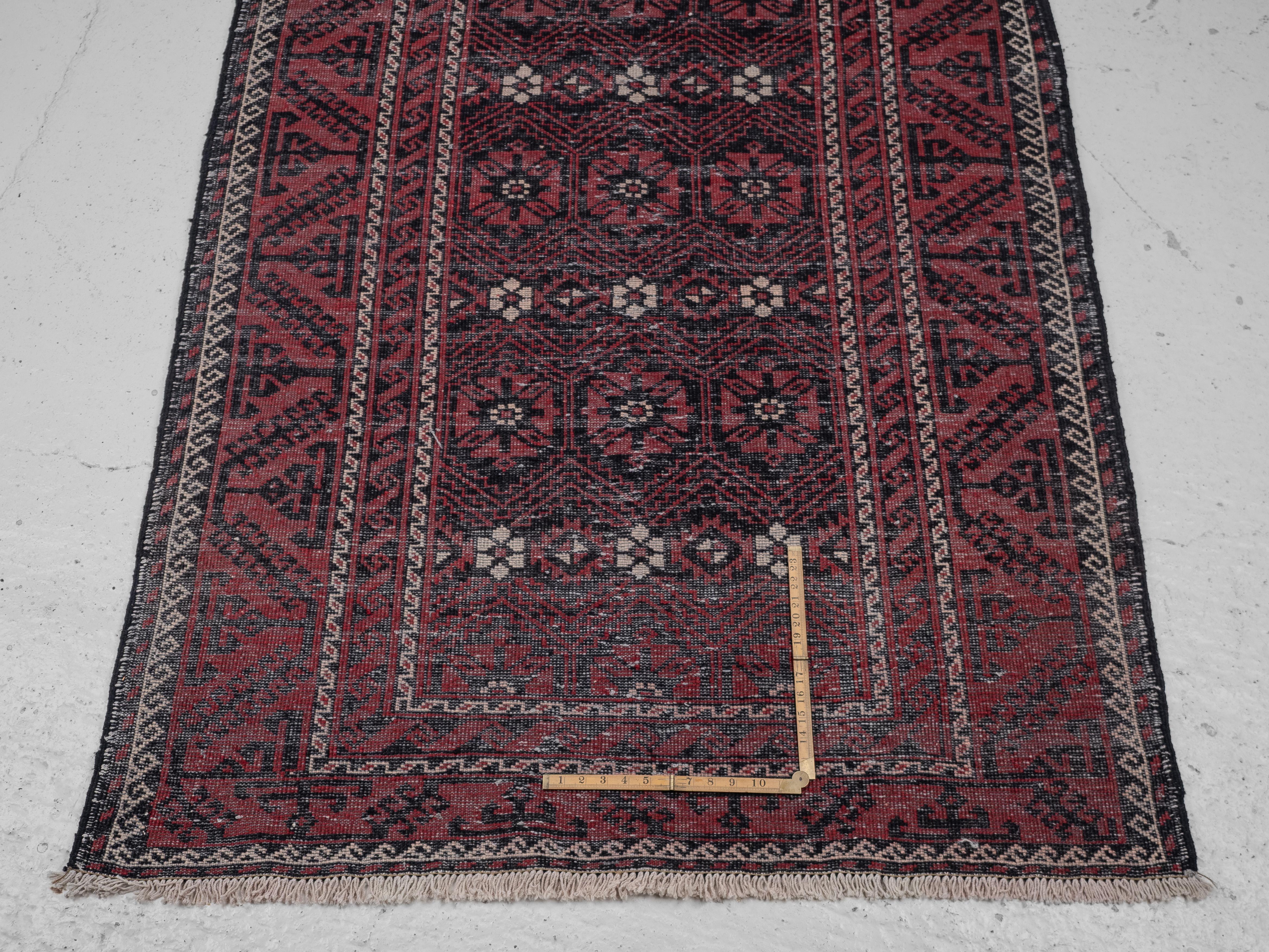 Baluch Afghan Persian Handwoven Rug 258 x 127 cm (Oriental Carpet Balouch) For Sale 6