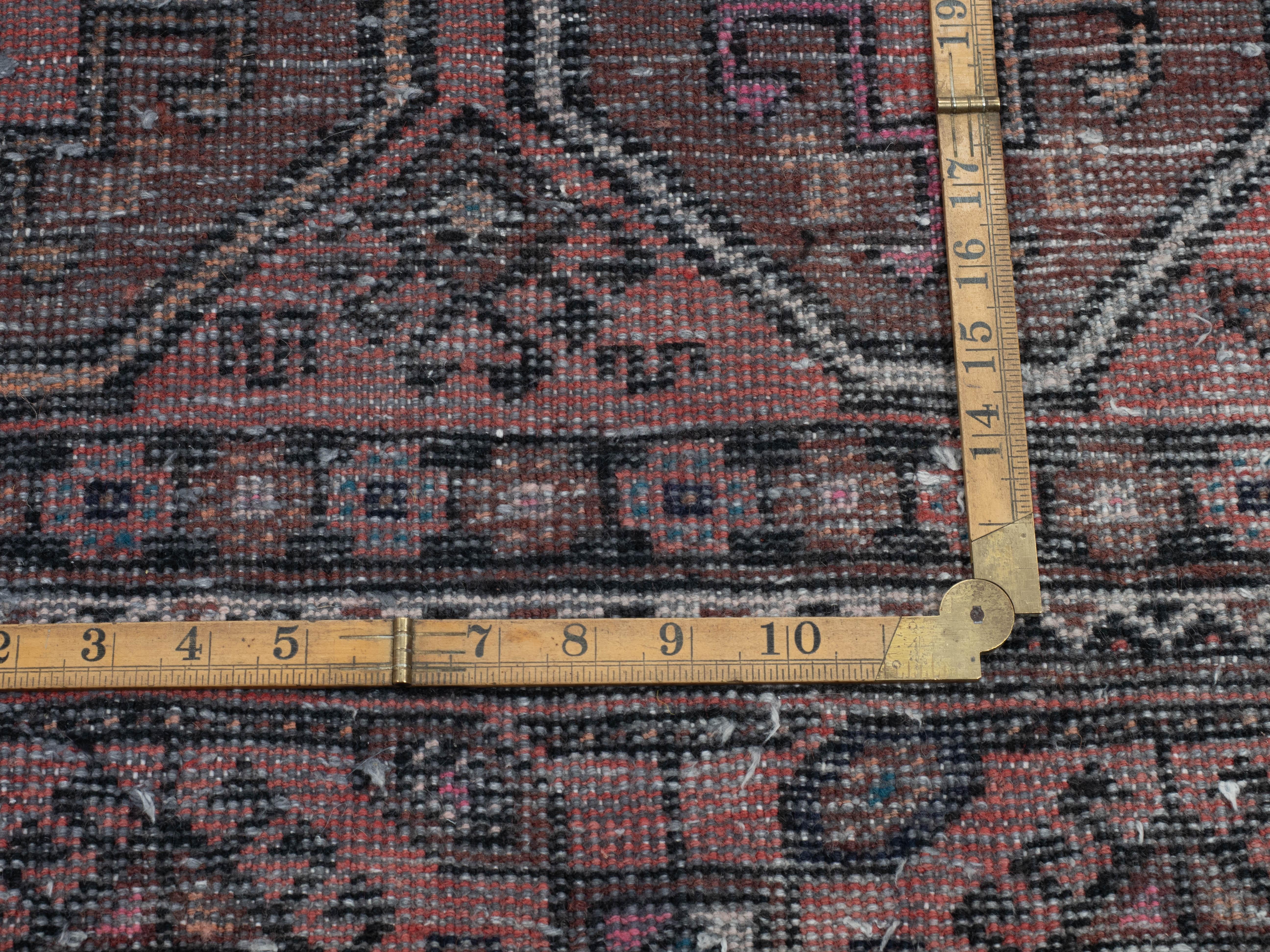 Baluch Afghanischer persischer handgewebter Teppich (Oriental-Teppich) im Angebot 5