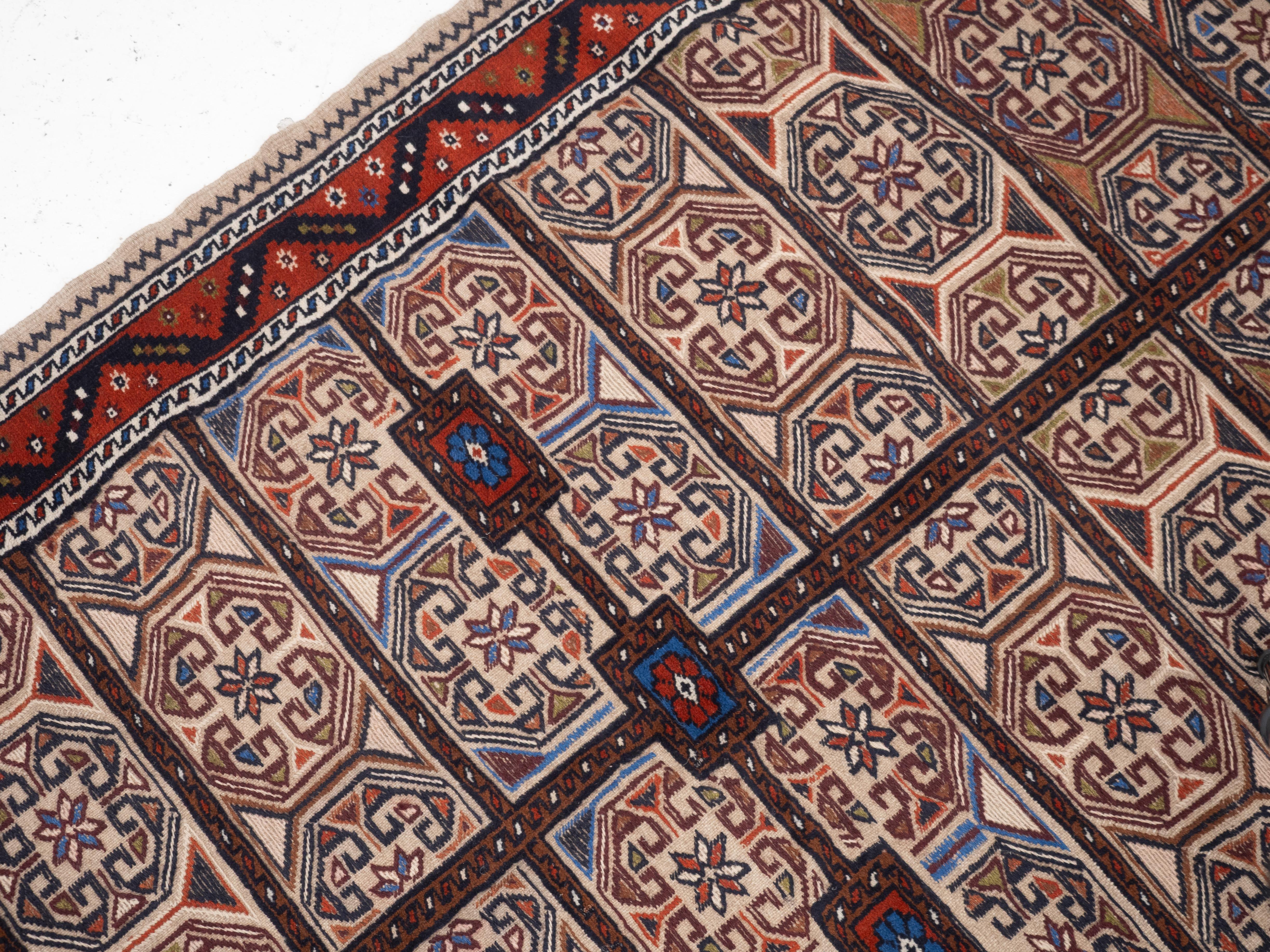 Baluch Afghan Persian part Kilim Handwoven Rug 218 x 129 cm (Tappeto a tessitura piatta) in vendita 3