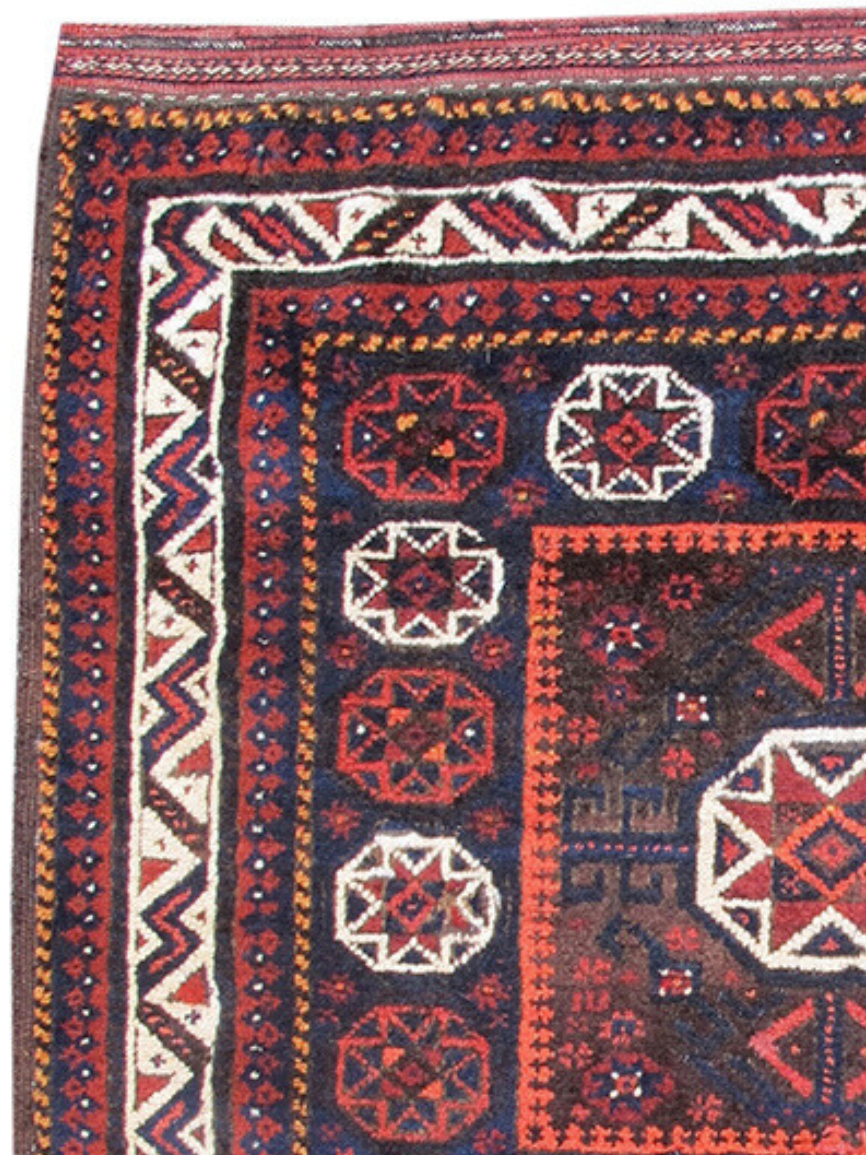 Tapis à facettes Baluch, C.C. 1900

Informations complémentaires
Dimensions : 2'10