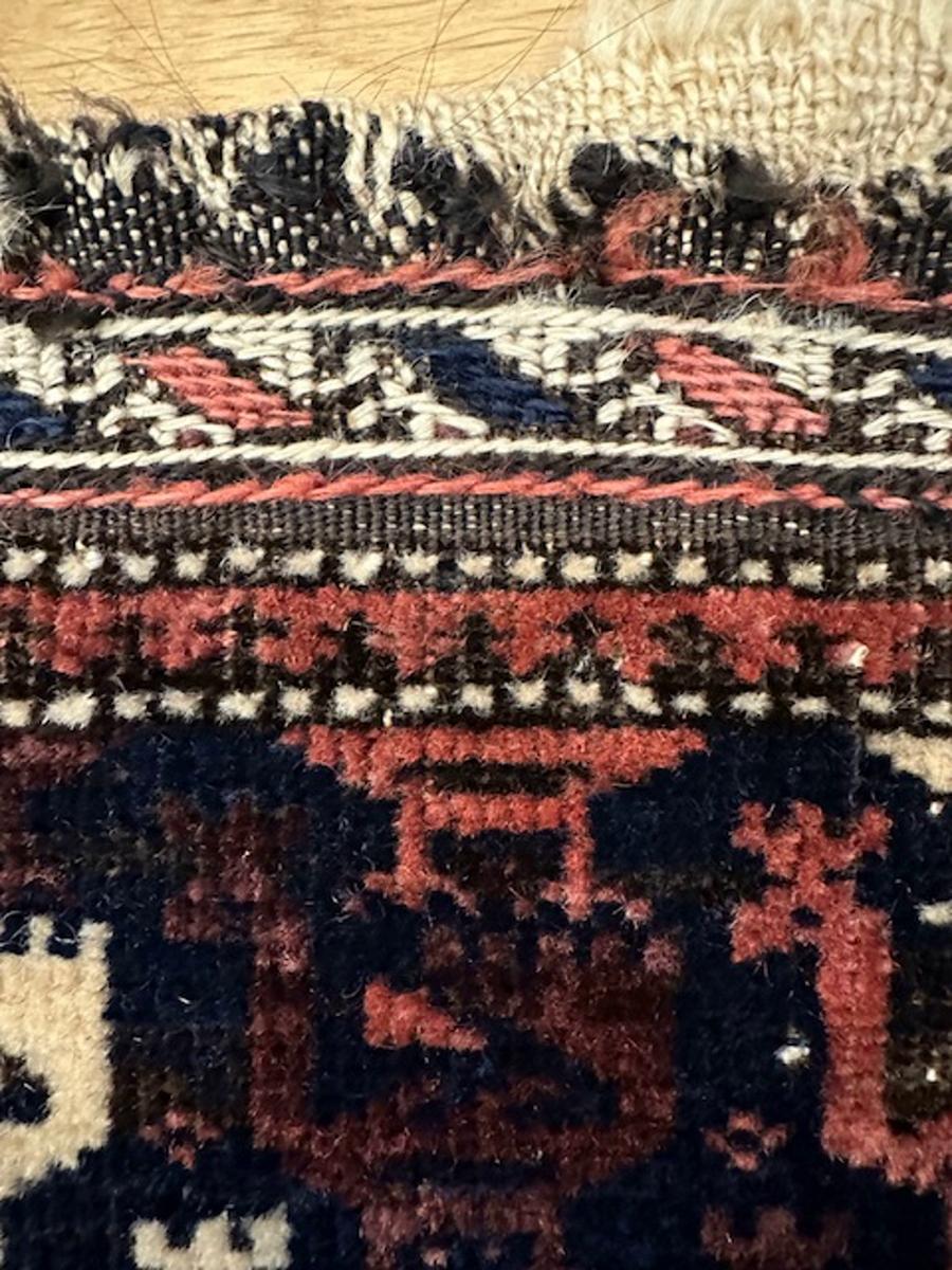 Baluch bird bag In Fair Condition For Sale In NEW YORK, NY