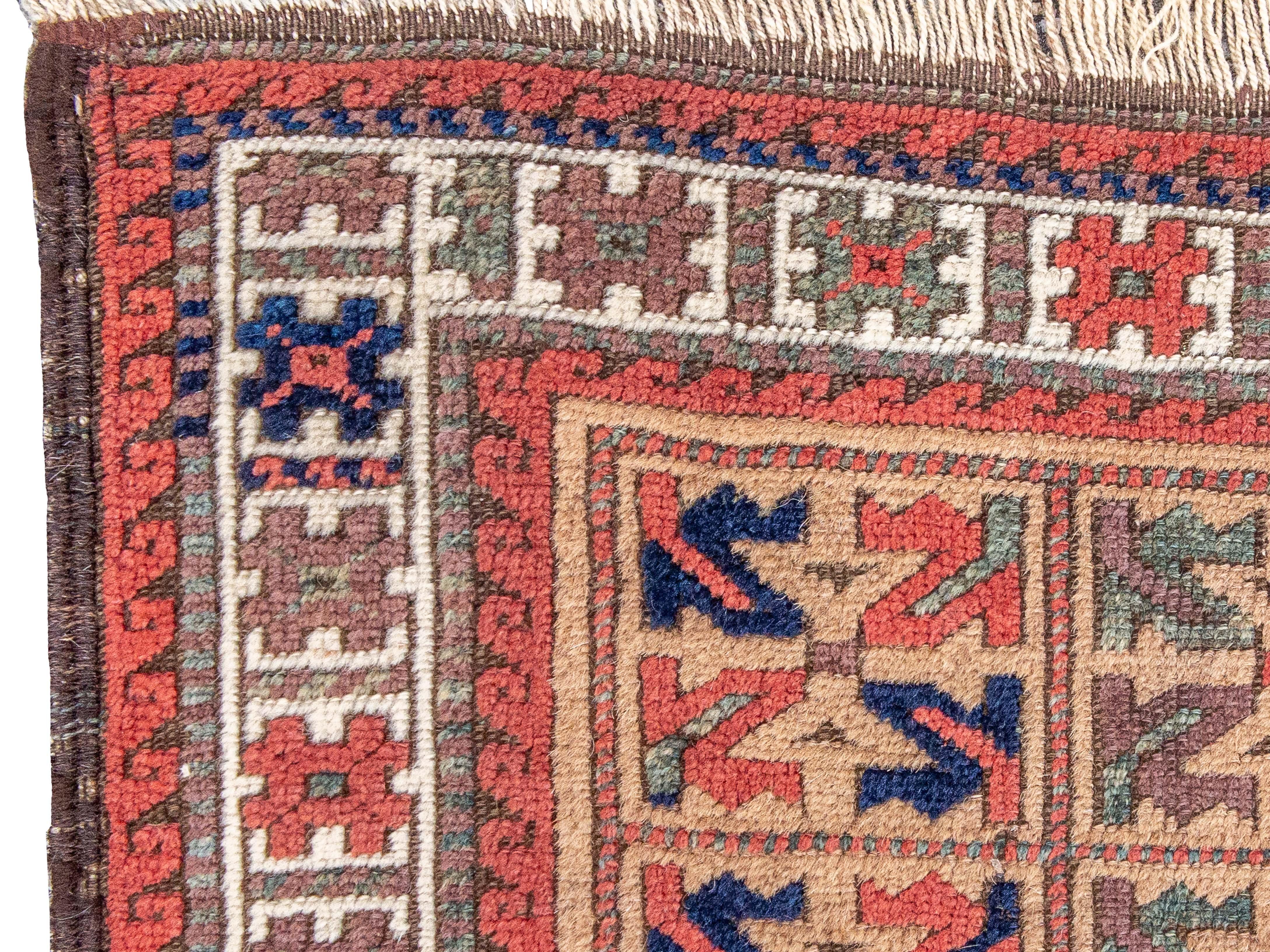 Noué à la main Tapis baloutche, fin du XIXe siècle en vente