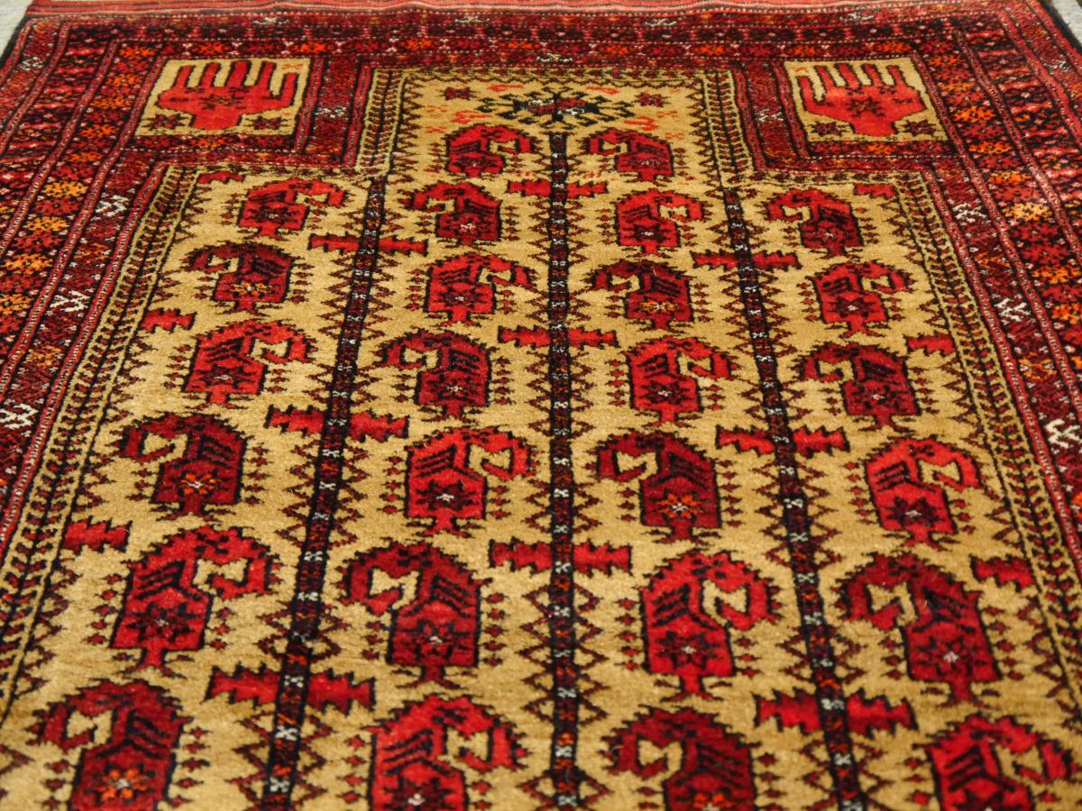Afghan Baluch Rug Vintage Prayer Carpet hand-knotted Semi Antique 5 x 3 ft