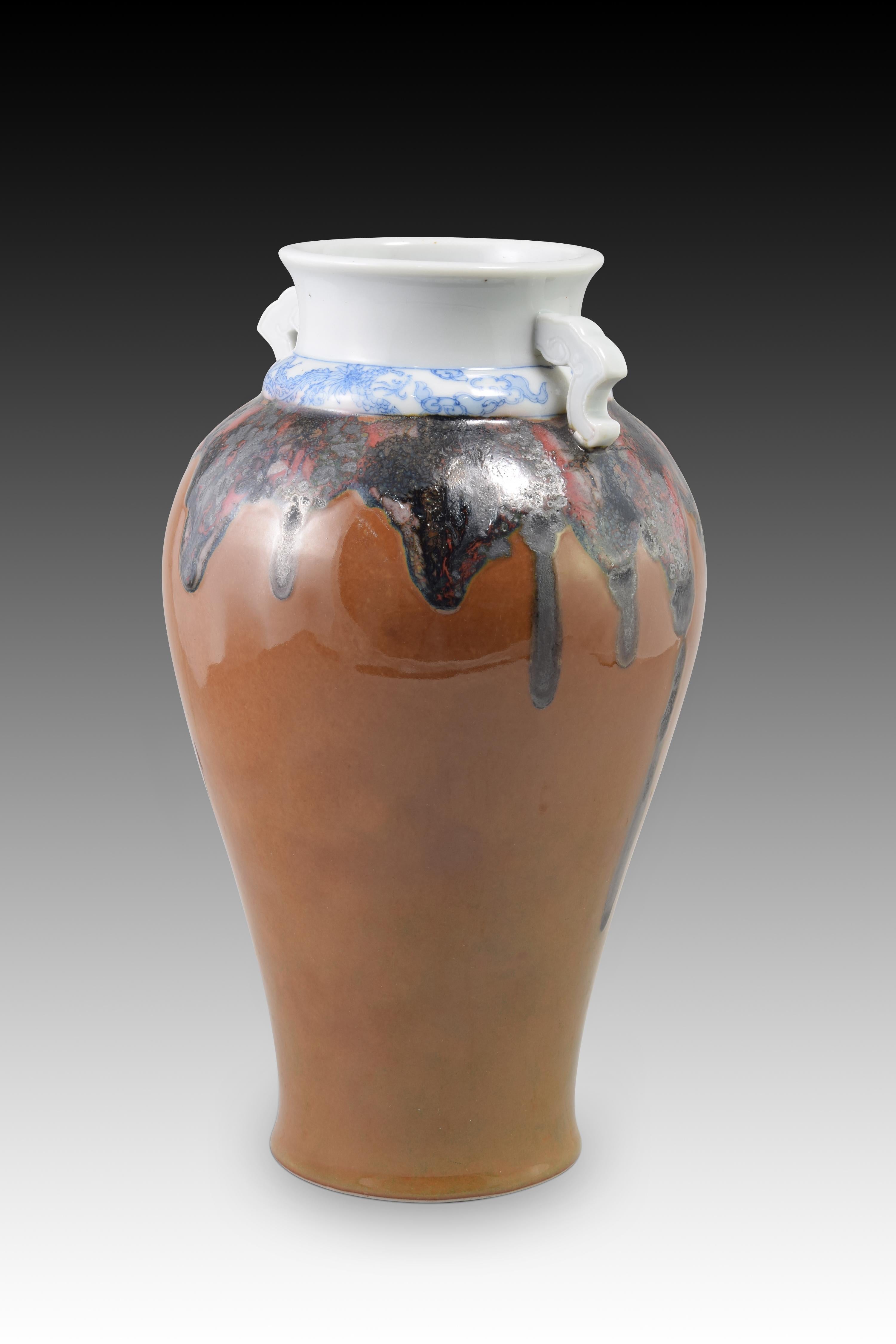 Vaso a balaustro. Porcellana. Periodo Taisho, Giappone, 1912-1926. In condizioni buone in vendita a Madrid, ES