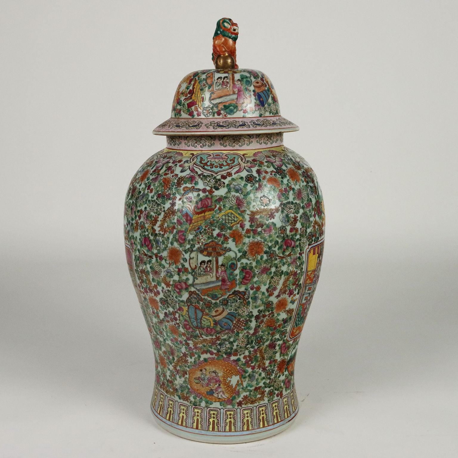 Baluster Vase Porcelain China xx Century 5