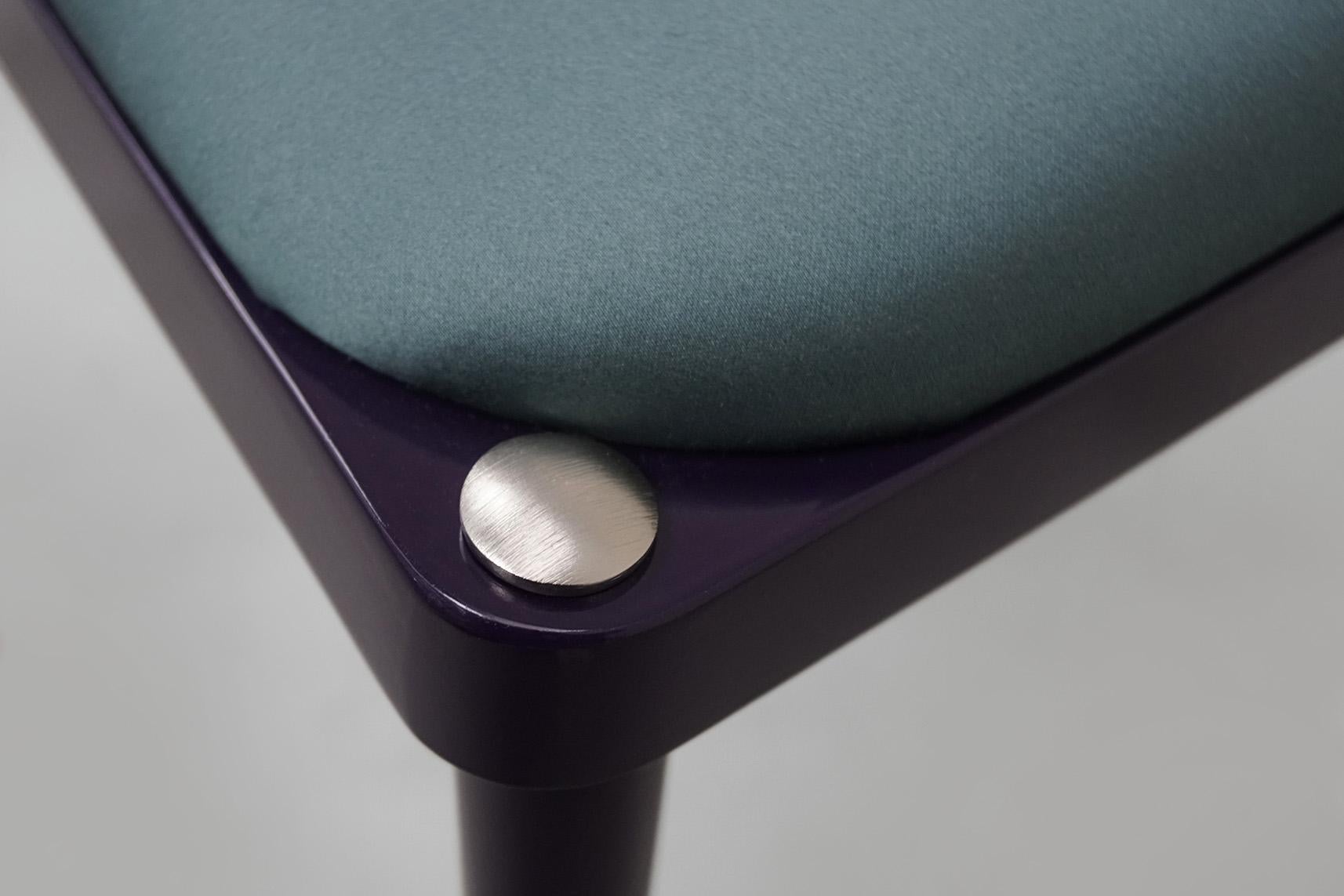 ‘Balzaretti’ Chair in Petrolio Silk In New Condition For Sale In Concordia Sagittaria, Veneto