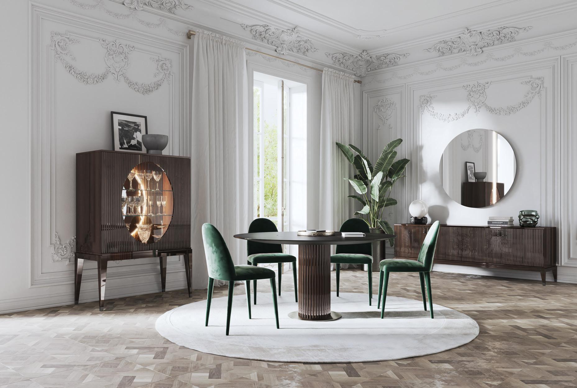 Italian ‘Balzaretti’ XL Contemporary Upholstered Dining Chair in Green Velvet For Sale