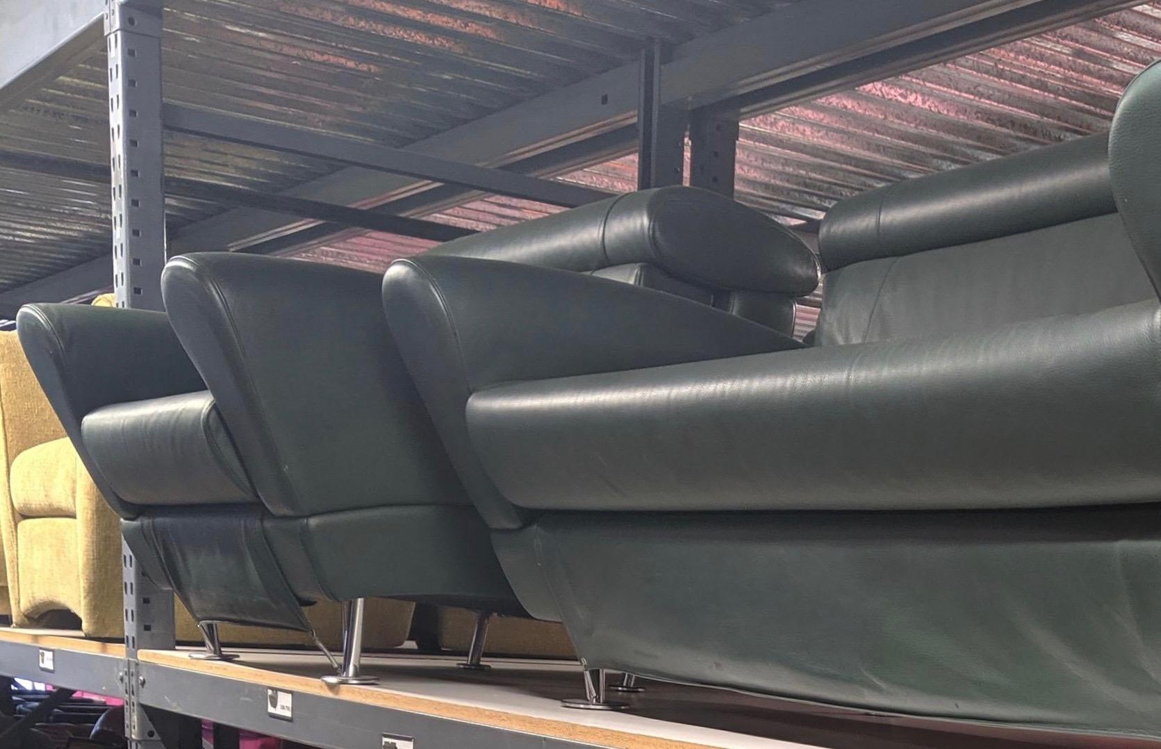 Post-Modern Balzo Forest Green Leather Loveseat Massimo Iosa Ghini Moroso 1987 Memphis