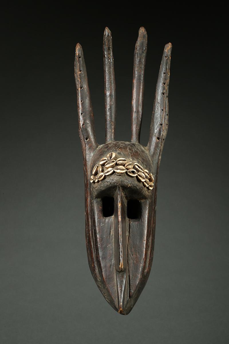 Bambara Stylized Antelope Human Wood Mask, Early 20th Century, Mali, Africa For Sale 4