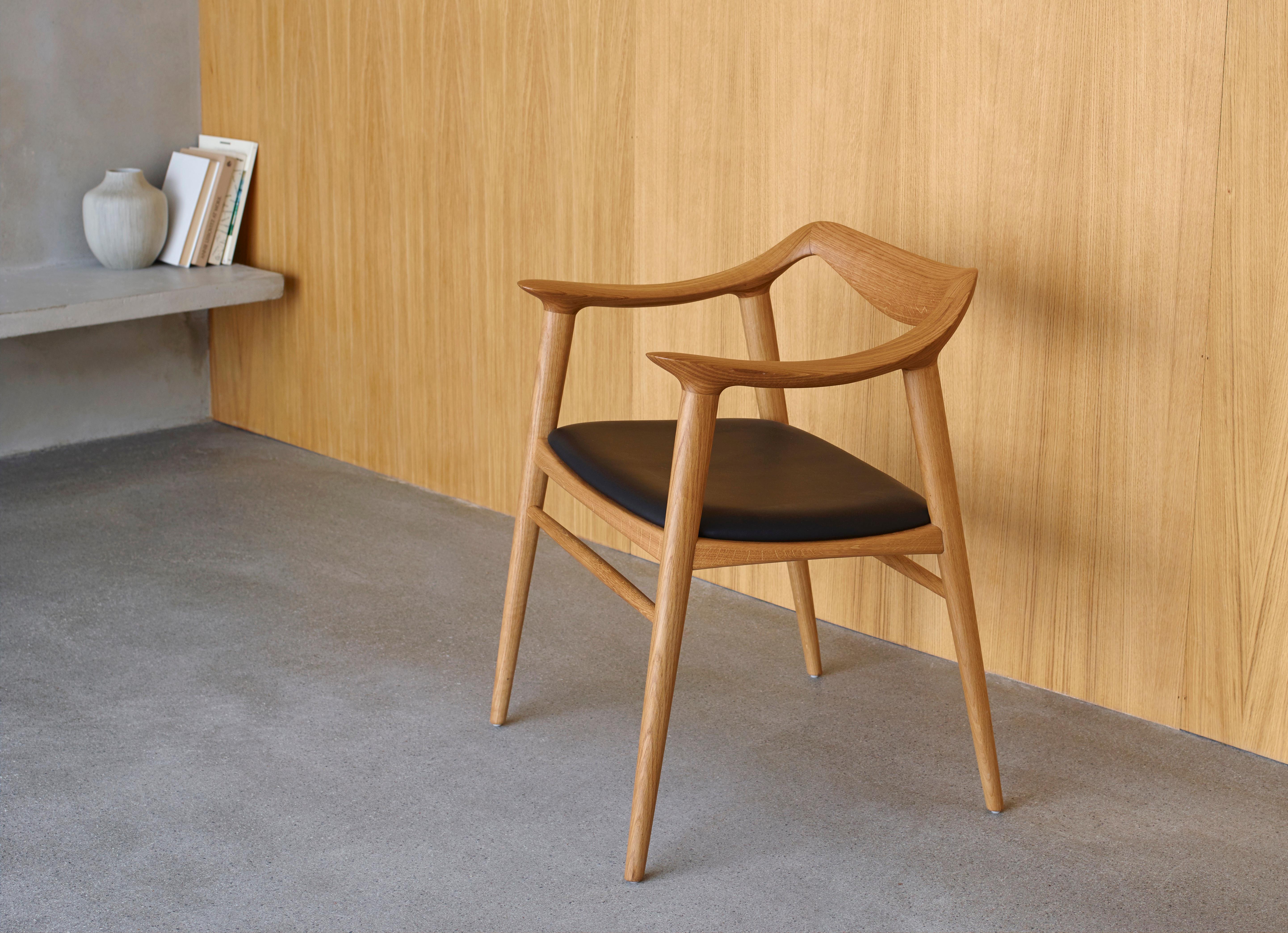 Bambi 57 Scandinavian armchair oak. New edition. Designed in 1955 by Rolf Rastad and Adolf Relling and originally produced by the Norwegian manufacturer Gustav Bahus, the Bambi 57 armchair is today returned to identical production by Fjordfiesta.