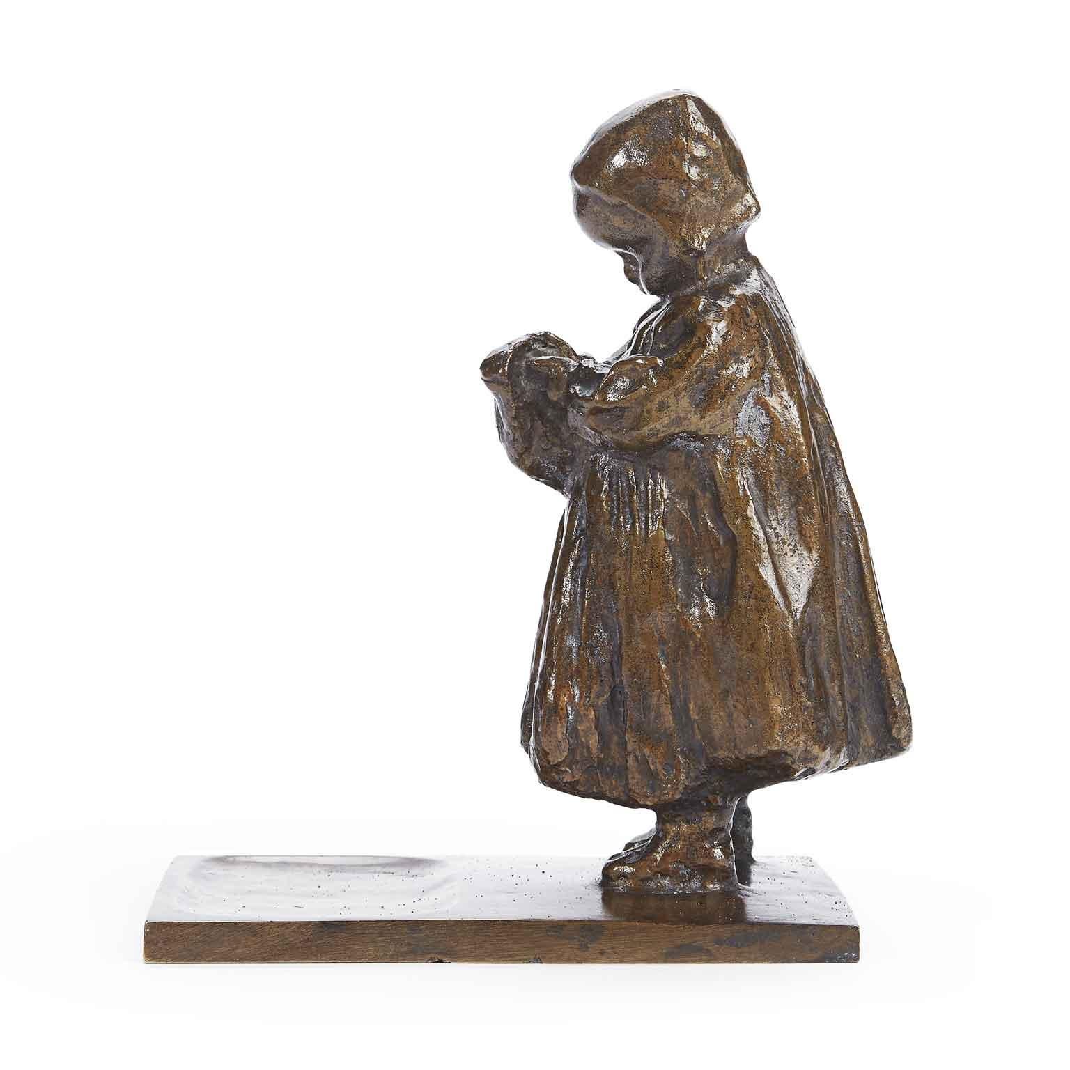 Bambina en bronze Scultura Italiana Intitolata NIVES di Eugenio Pellini 1900 en vente 1