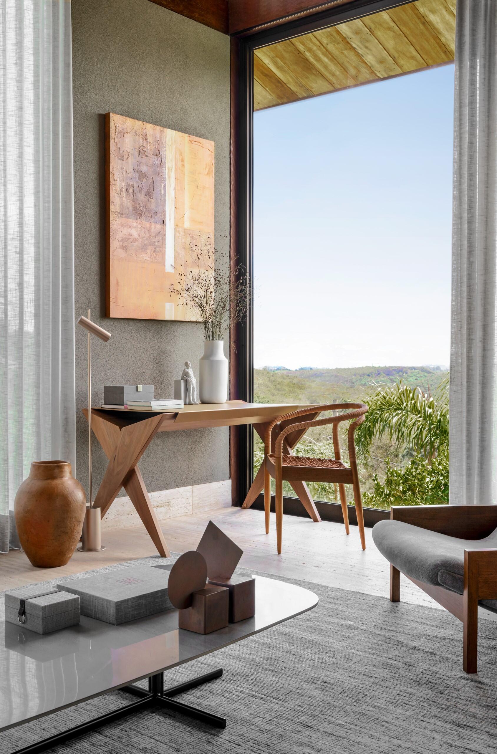 Sedia Bambolê di Ilse Lang - Tributo in pelle e acciaio all'eredità di Hans Wegner in vendita 2