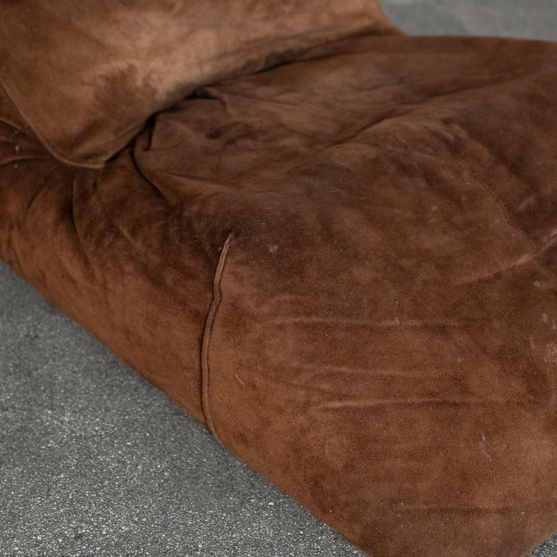 Bambole Chaise Longue di Mario Bellini per B&B Italia 7