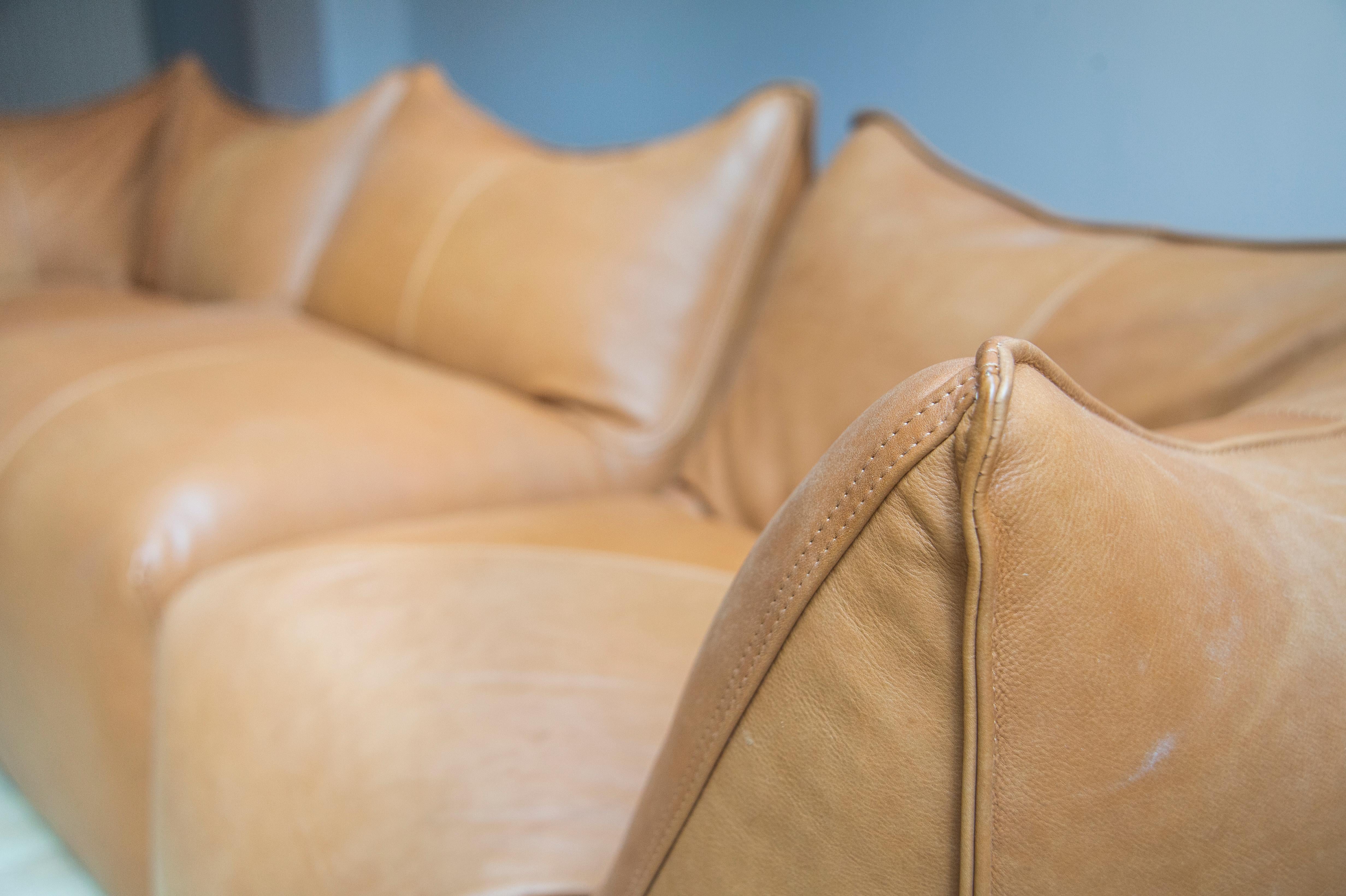 Bambole Leather Sofa by Bonjour Ostende 8