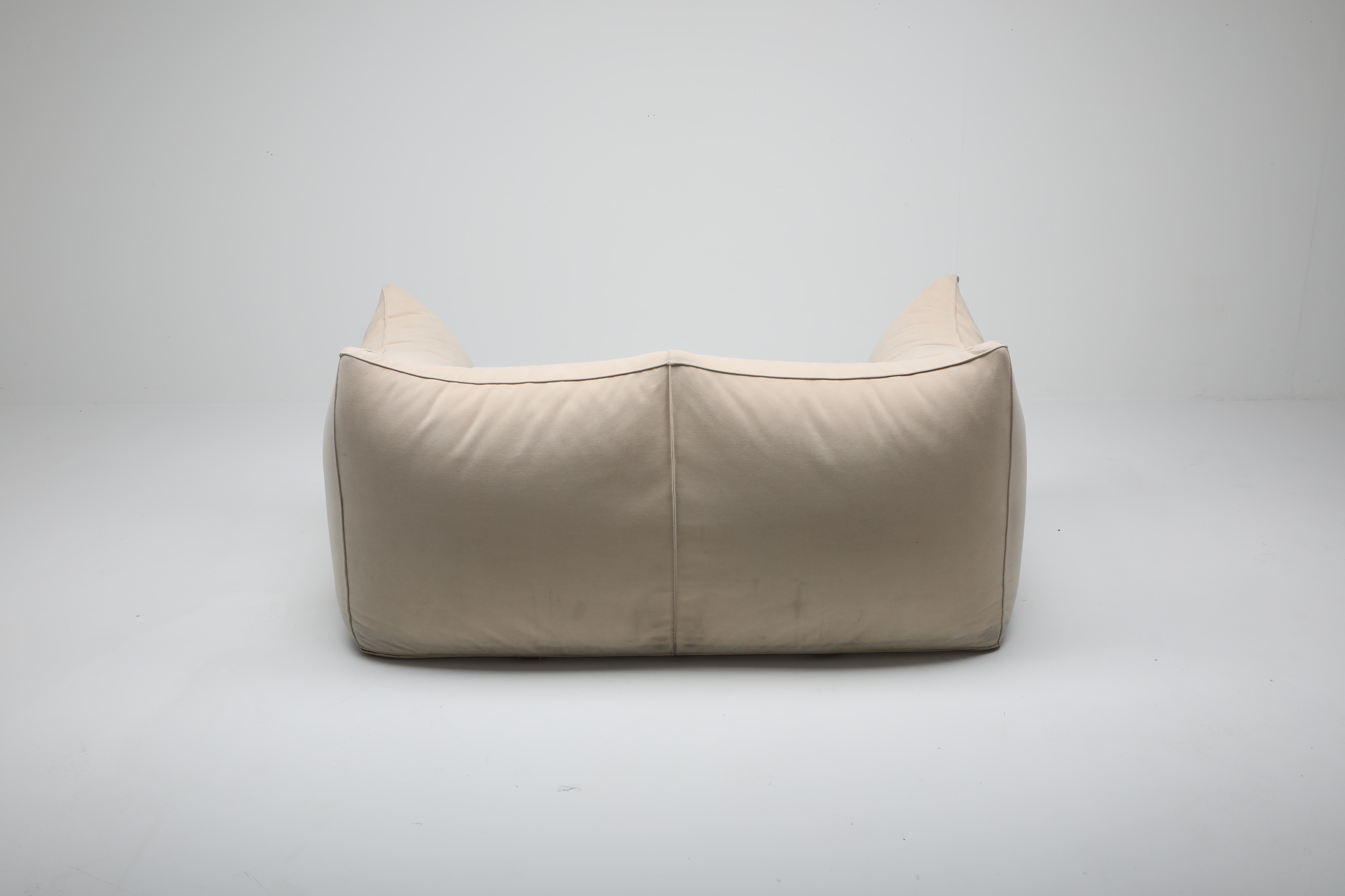 Bambole Loveseat by Mario Bellini 7