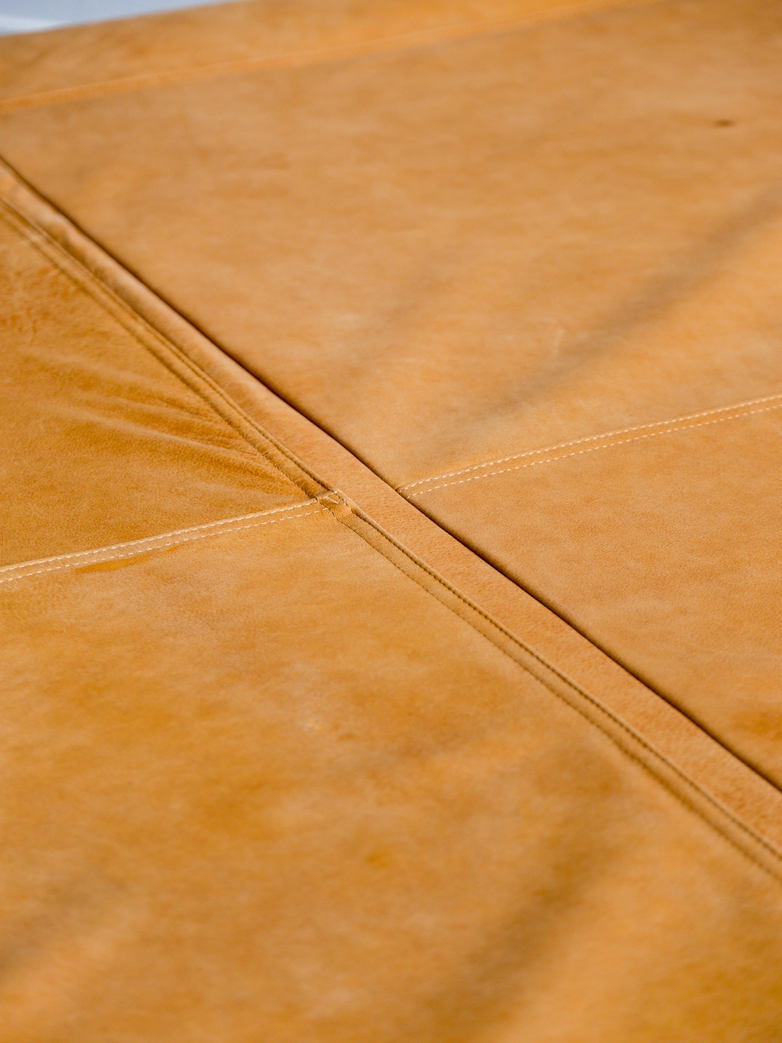 Mid-Century Modern Bamboletto by Mario Bellini for B&B Italia in Cognac Leather 1970s For Sale