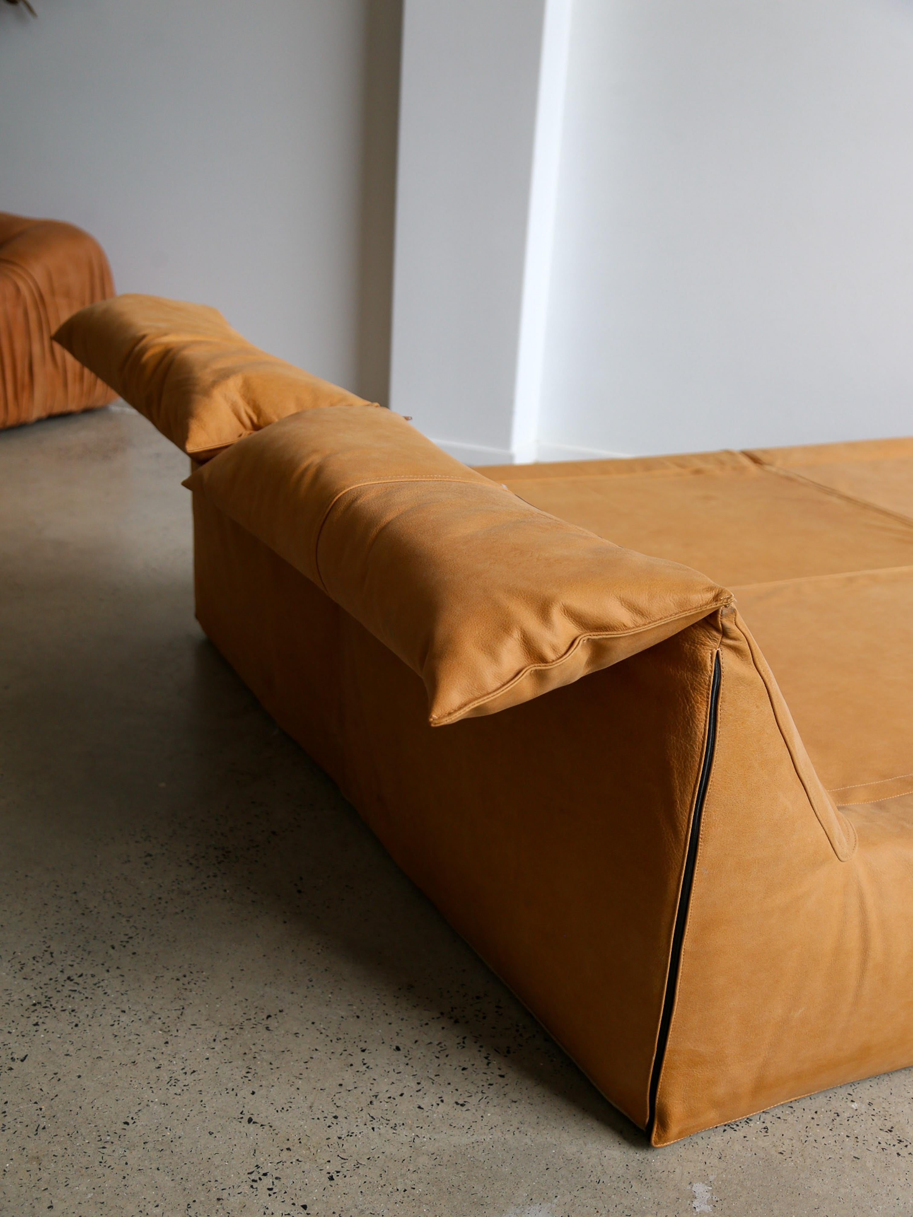 Late 20th Century Bamboletto by Mario Bellini for B&B Italia in Cognac Leather 1970s For Sale