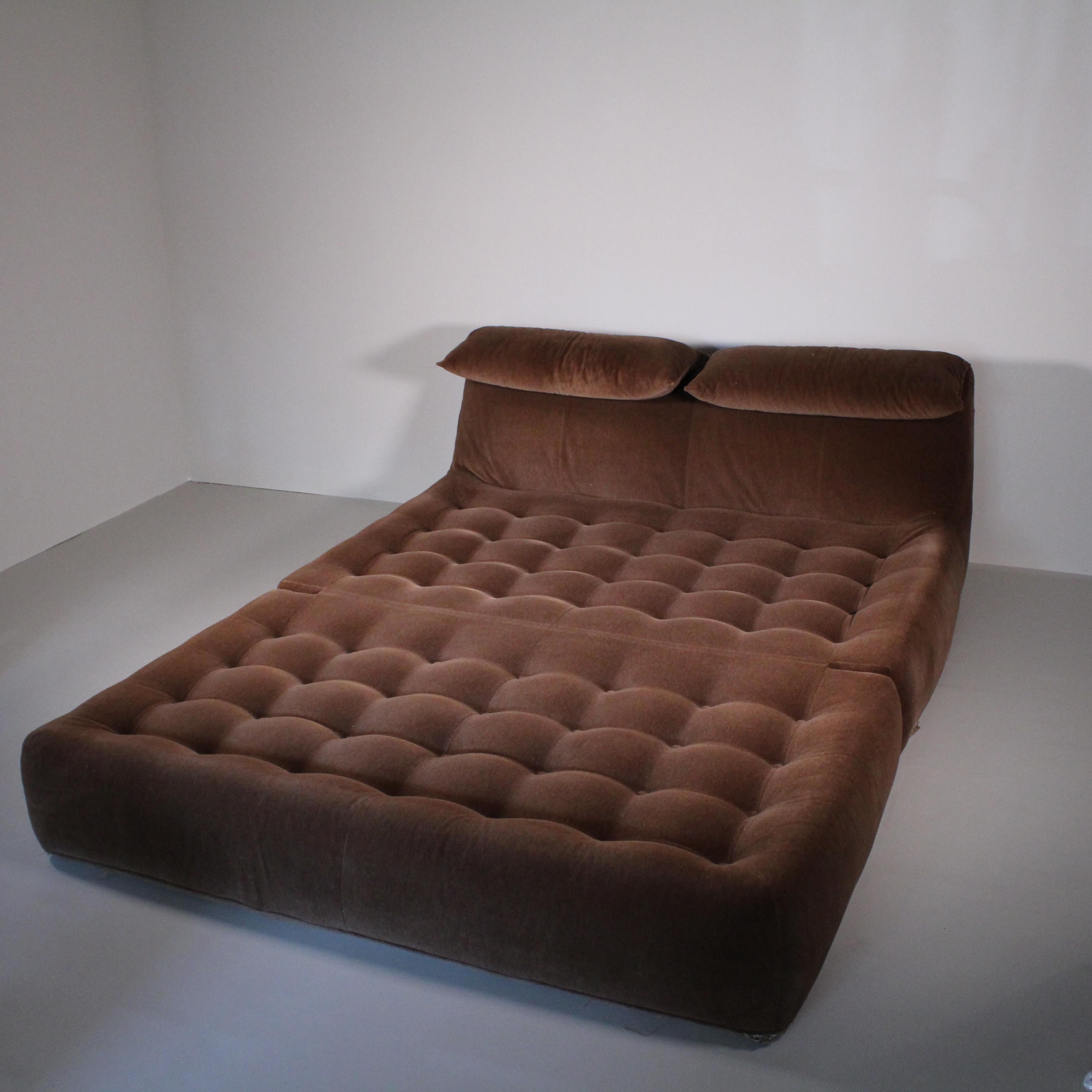Italian Bamboletto Bed, Mario Bellini, b&b