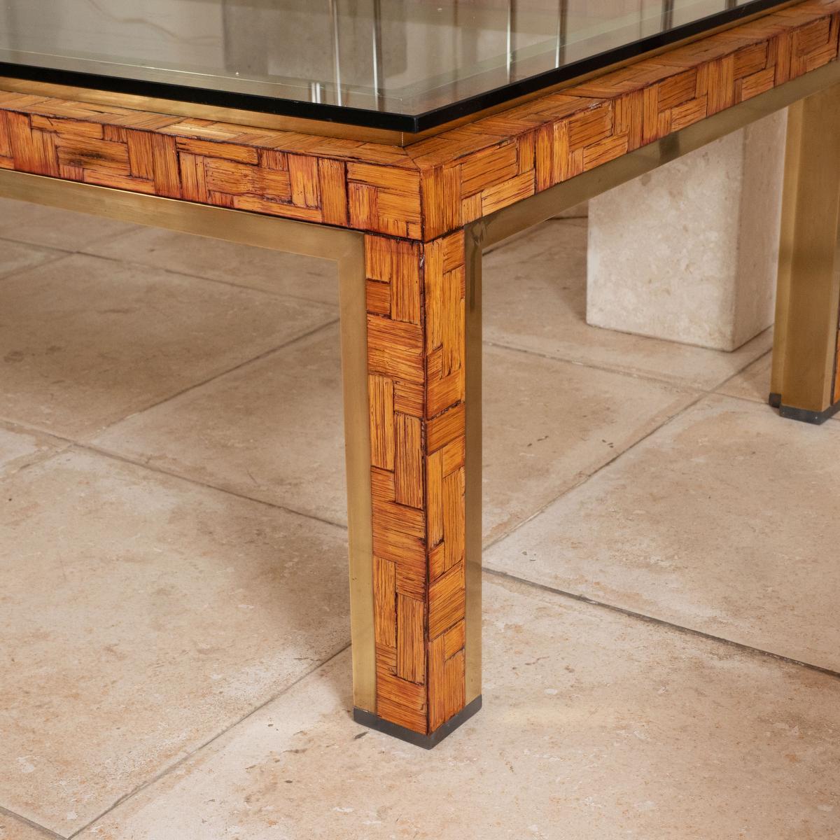 Mid-Century Modern Table basse en bambou et laiton en vente