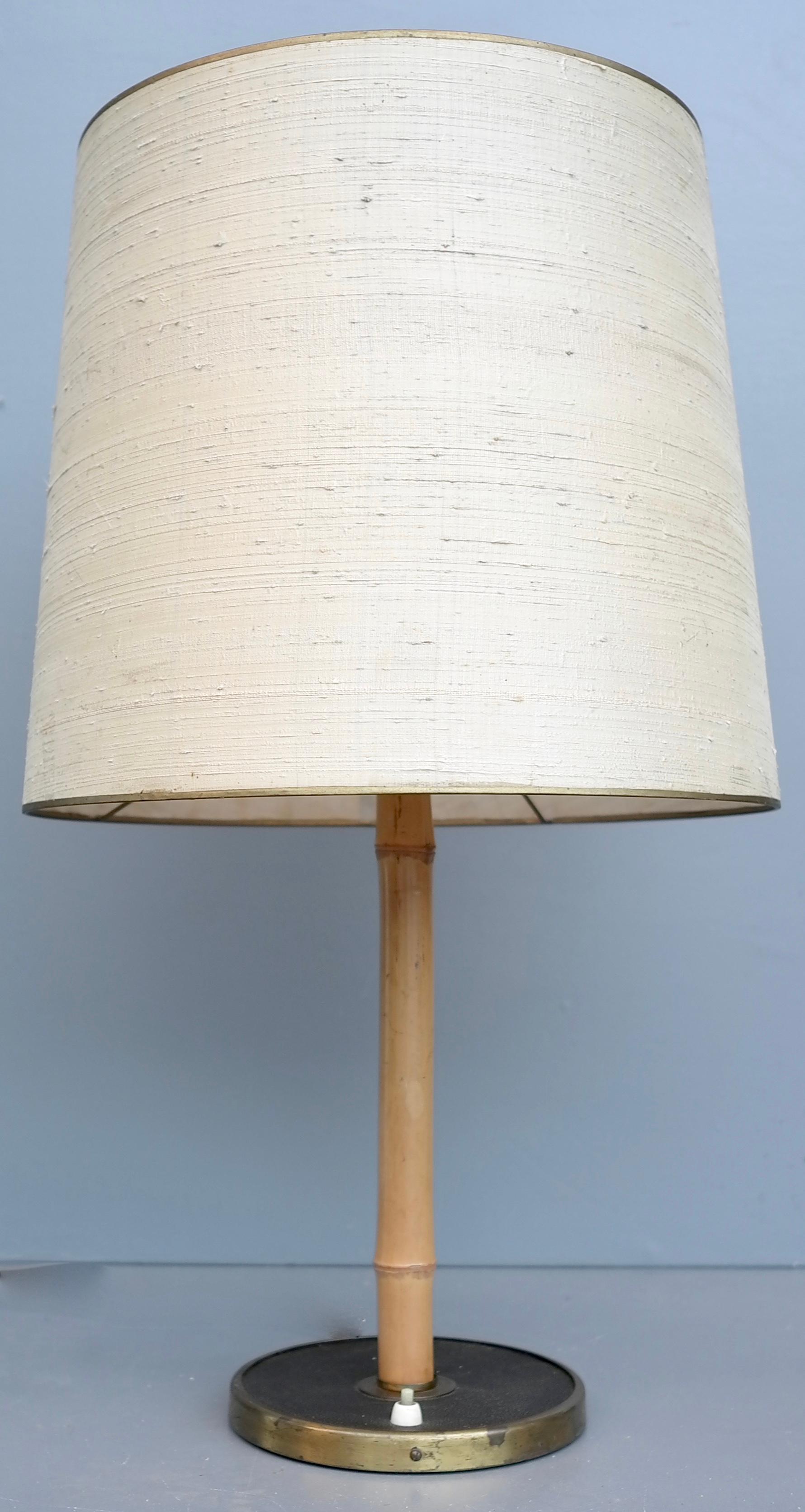 Mid-Century Modern Bamboo and Brass Table Lamp with Silk Shade, Austria 1950's For Sale