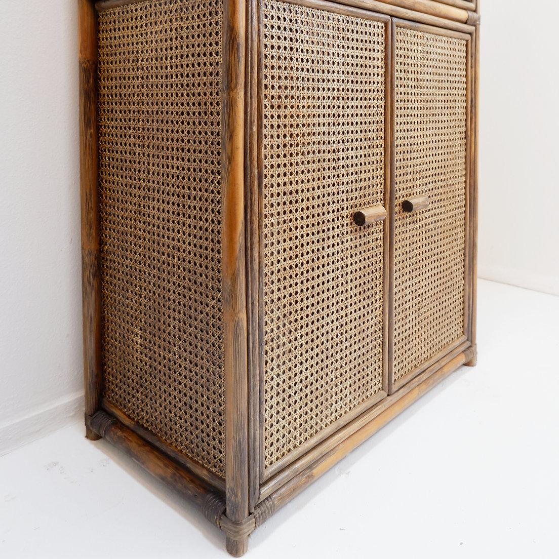 Bambou Etagère en bambou et rotin des années 70 en vente
