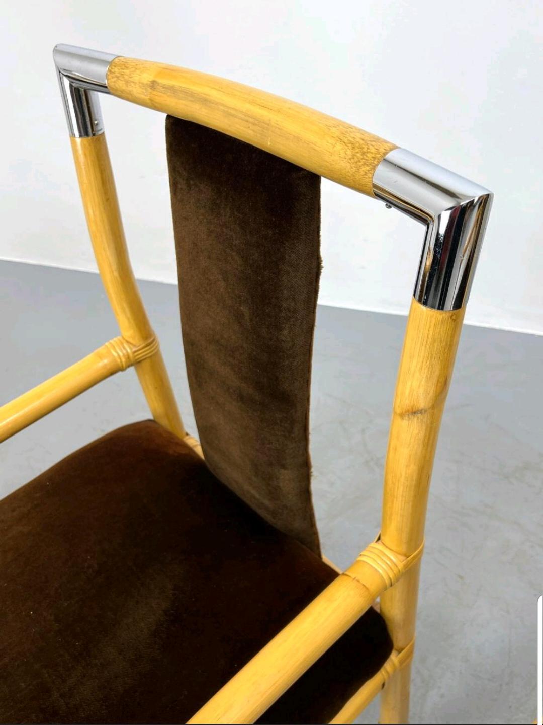 Milieu du XXe siècle Ensemble de quatre fauteuils en bambou et chrome en vente