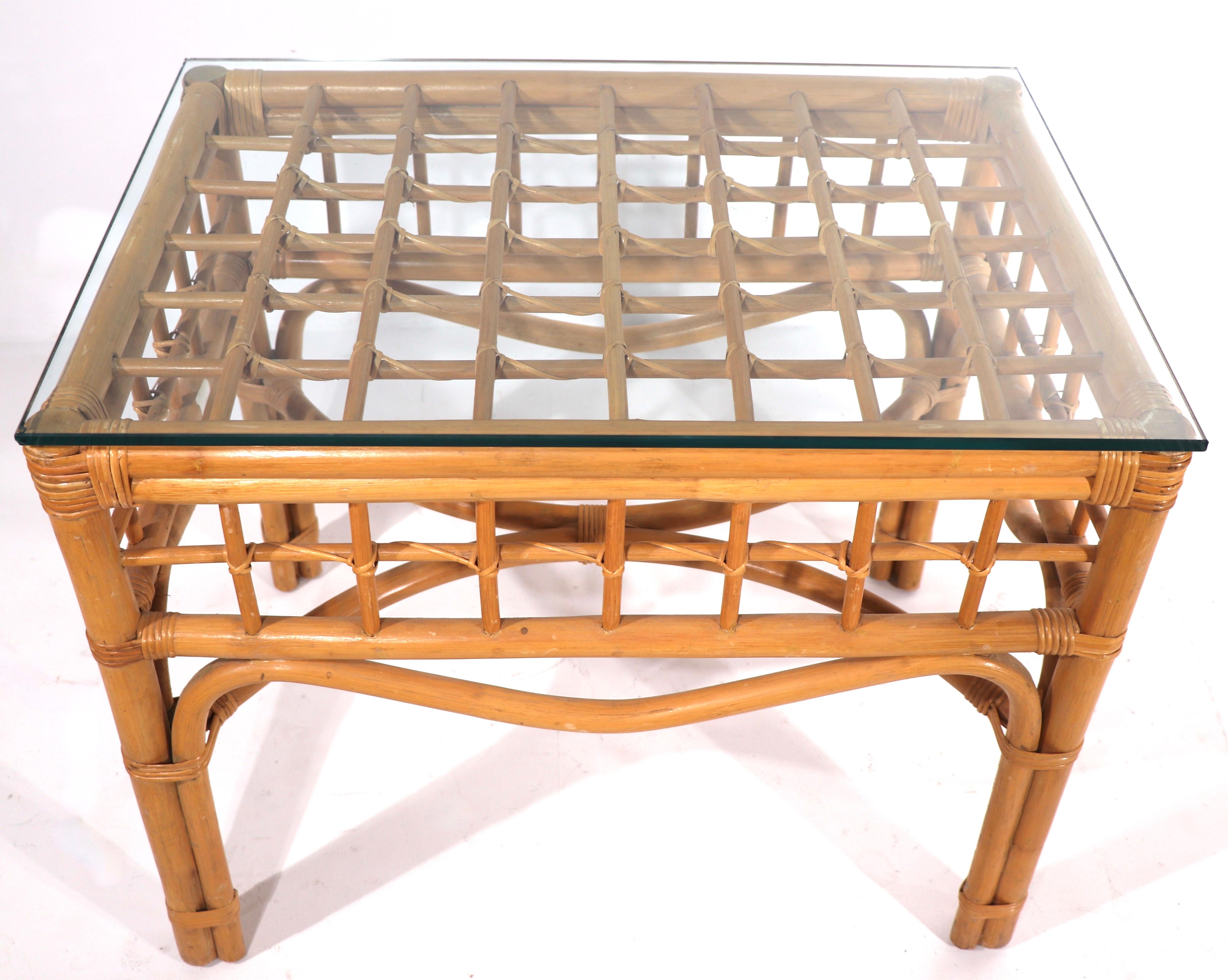 Bamboo and Glass Side, End Table In Good Condition For Sale In New York, NY