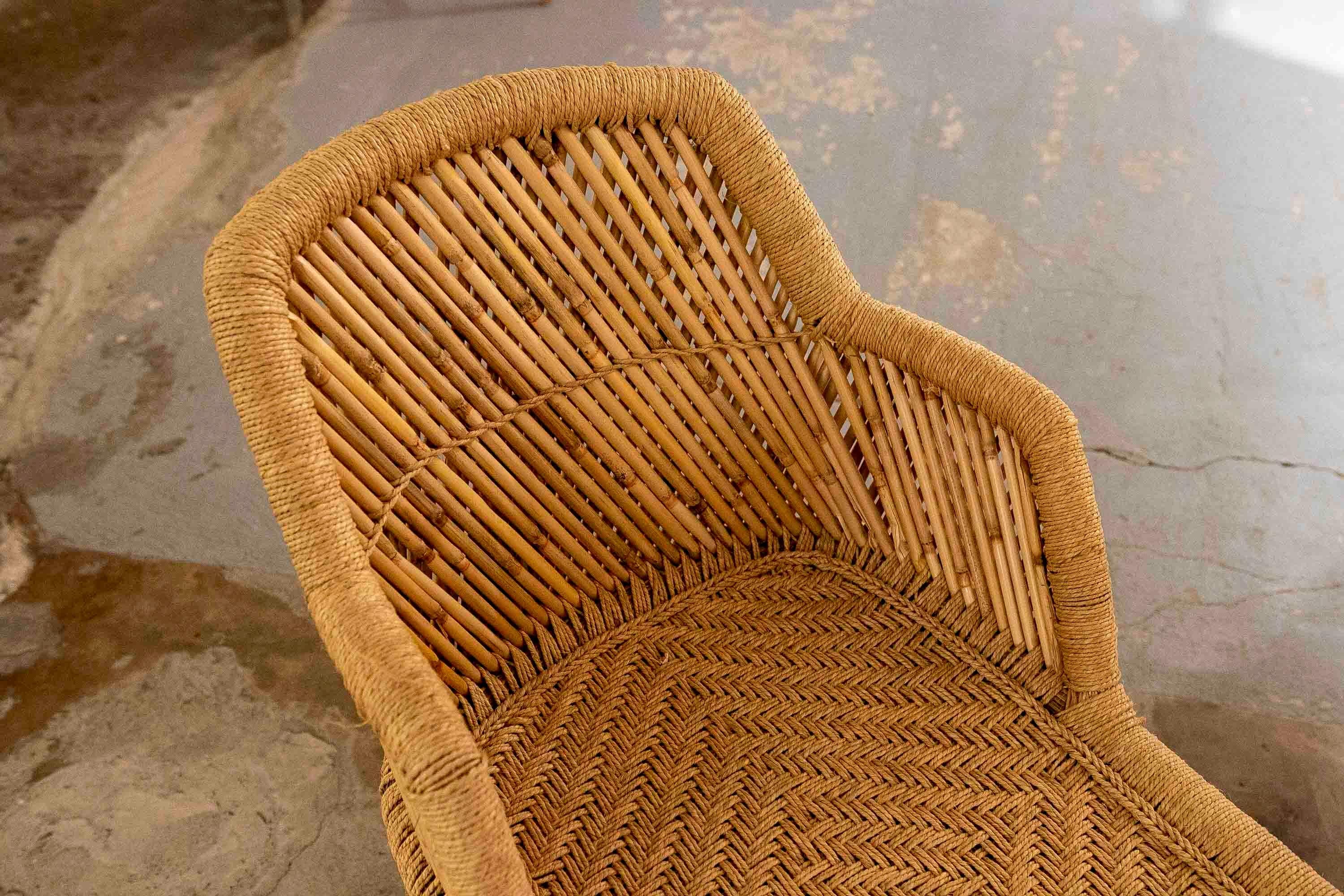 Bamboo and Hand-Stiched Rope Chaise Longue For Sale 8