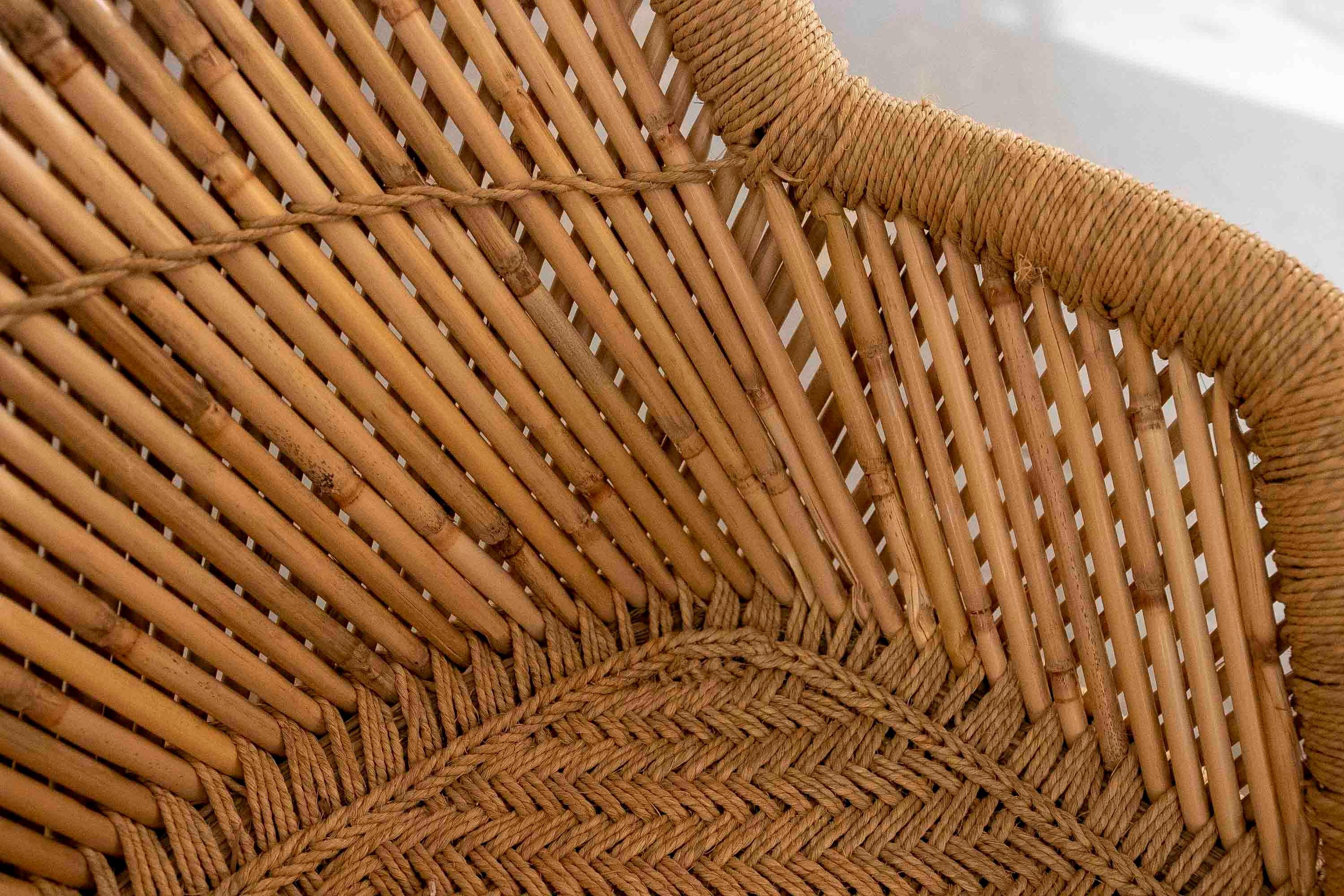 Chaise Longue aus Bambus und handgestickten Seilen im Angebot 3